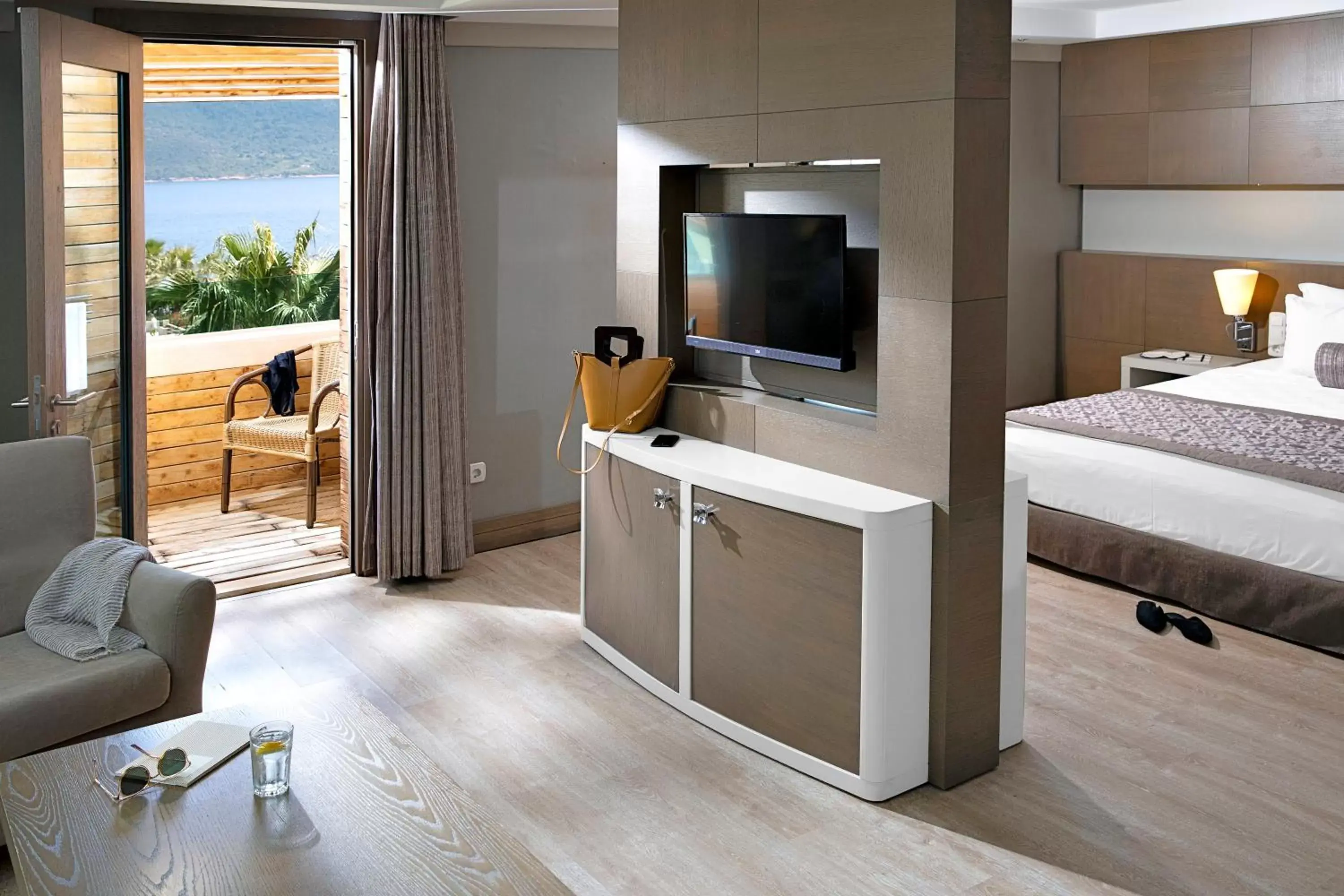 TV and multimedia, TV/Entertainment Center in TUI MAGIC LIFE Bodrum - Adults Only