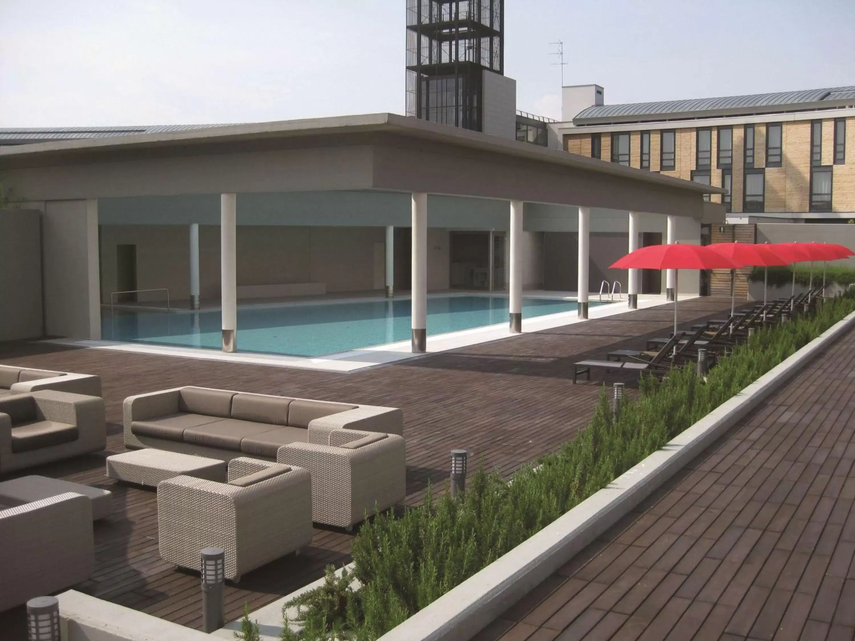 Swimming Pool in DoubleTree by Hilton Hotel Venice - North