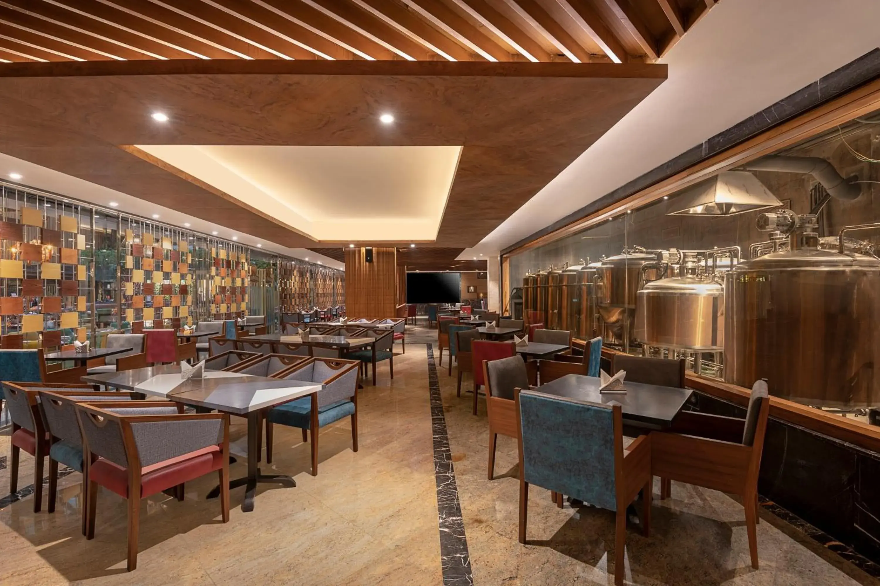 Restaurant/Places to Eat in Radisson Blu Kaushambi Delhi NCR