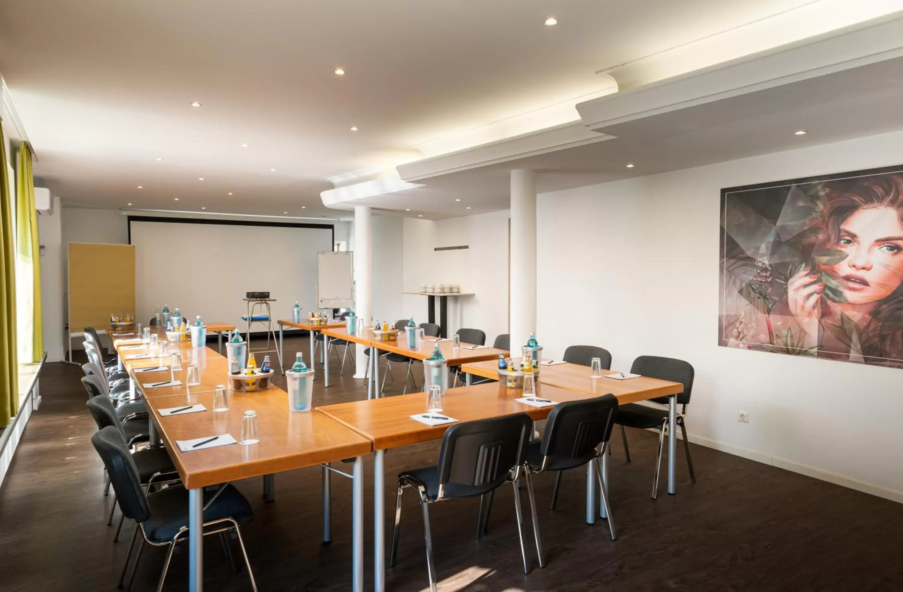 Business facilities in Arthotel ANA Eden