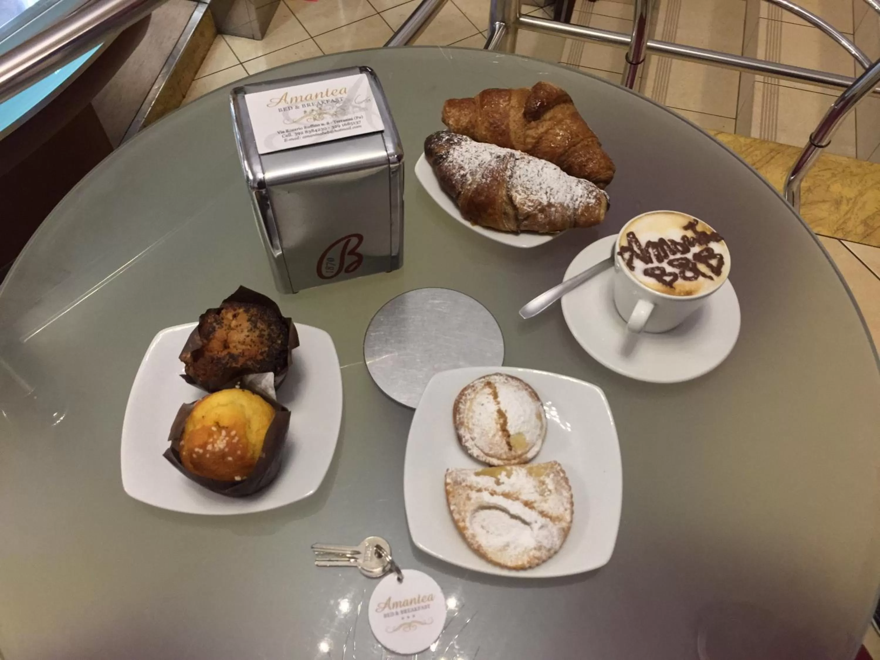 Food and drinks in Amantea Monument