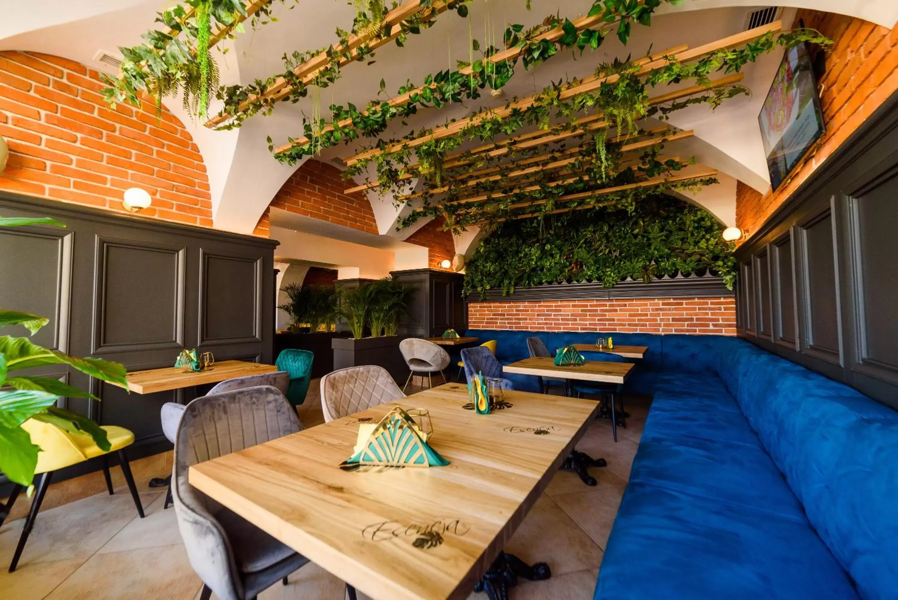 Restaurant/places to eat, Seating Area in Hotel Ambasadorski Rzeszów