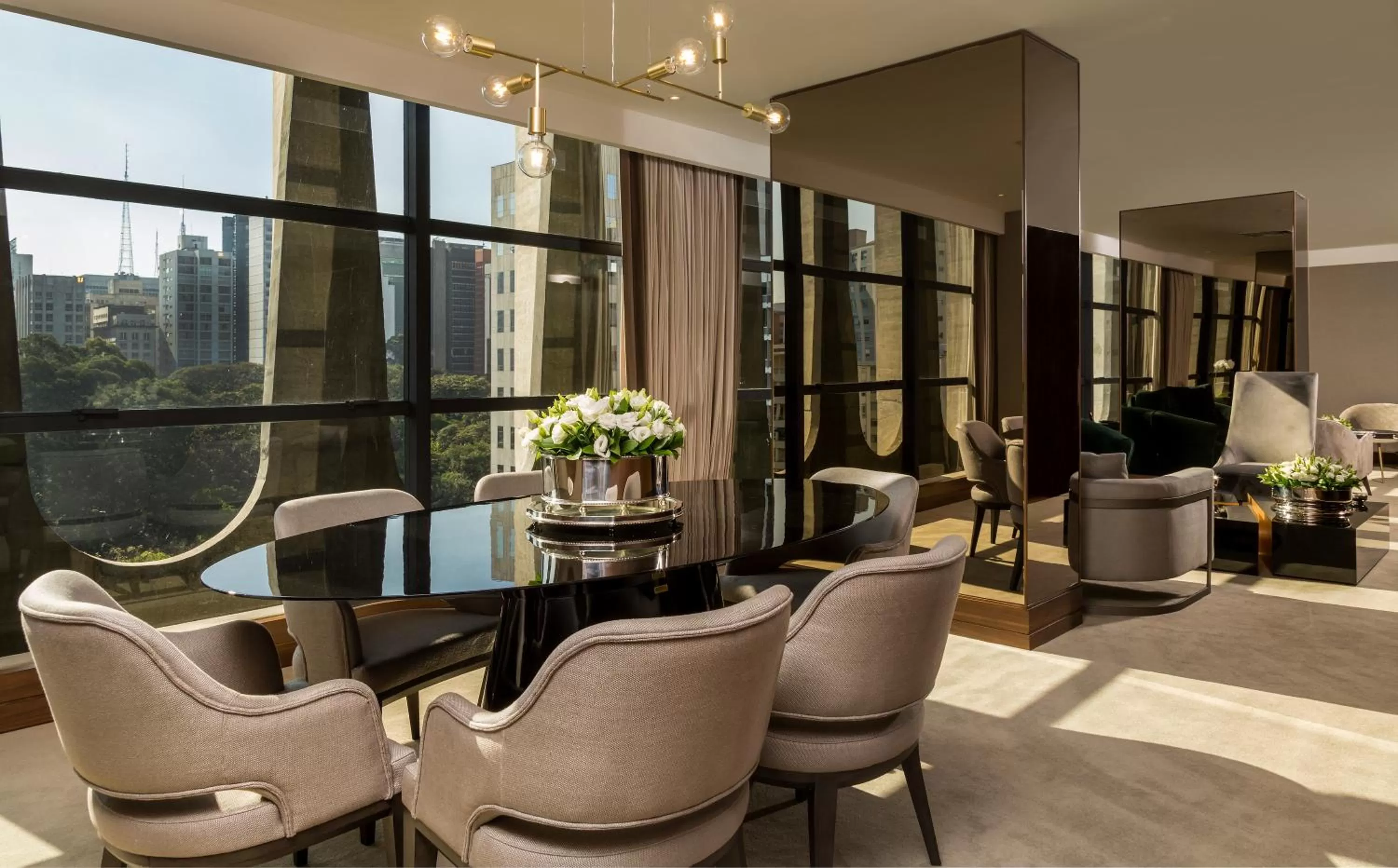 Seating area in Tivoli Mofarrej São Paulo