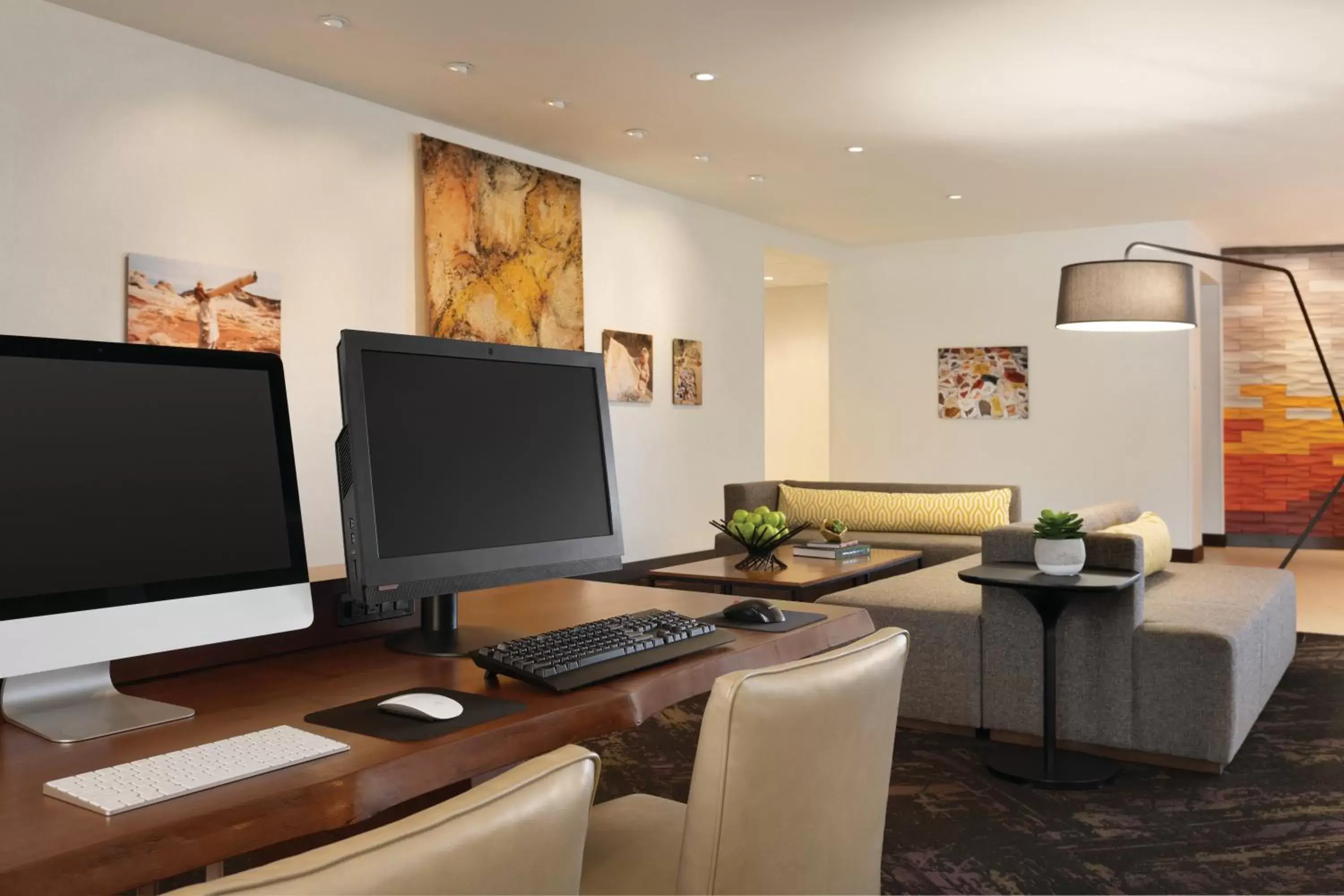 Business facilities, TV/Entertainment Center in Hyatt Place Page Lake Powell