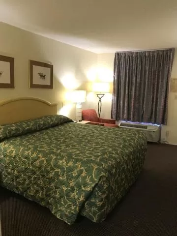Bedroom, Bed in WESTERN MOTEL