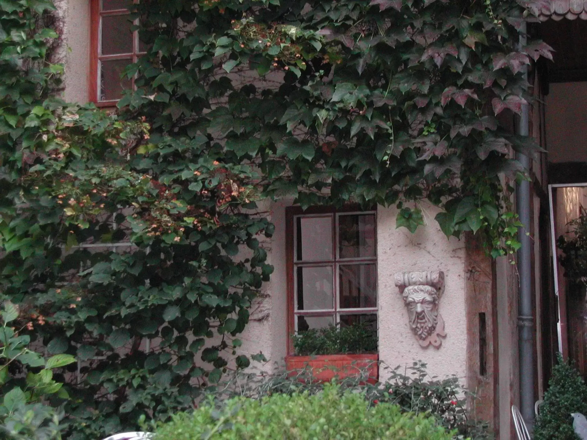 Decorative detail, Property Building in Le Champ des Oiseaux & Spa