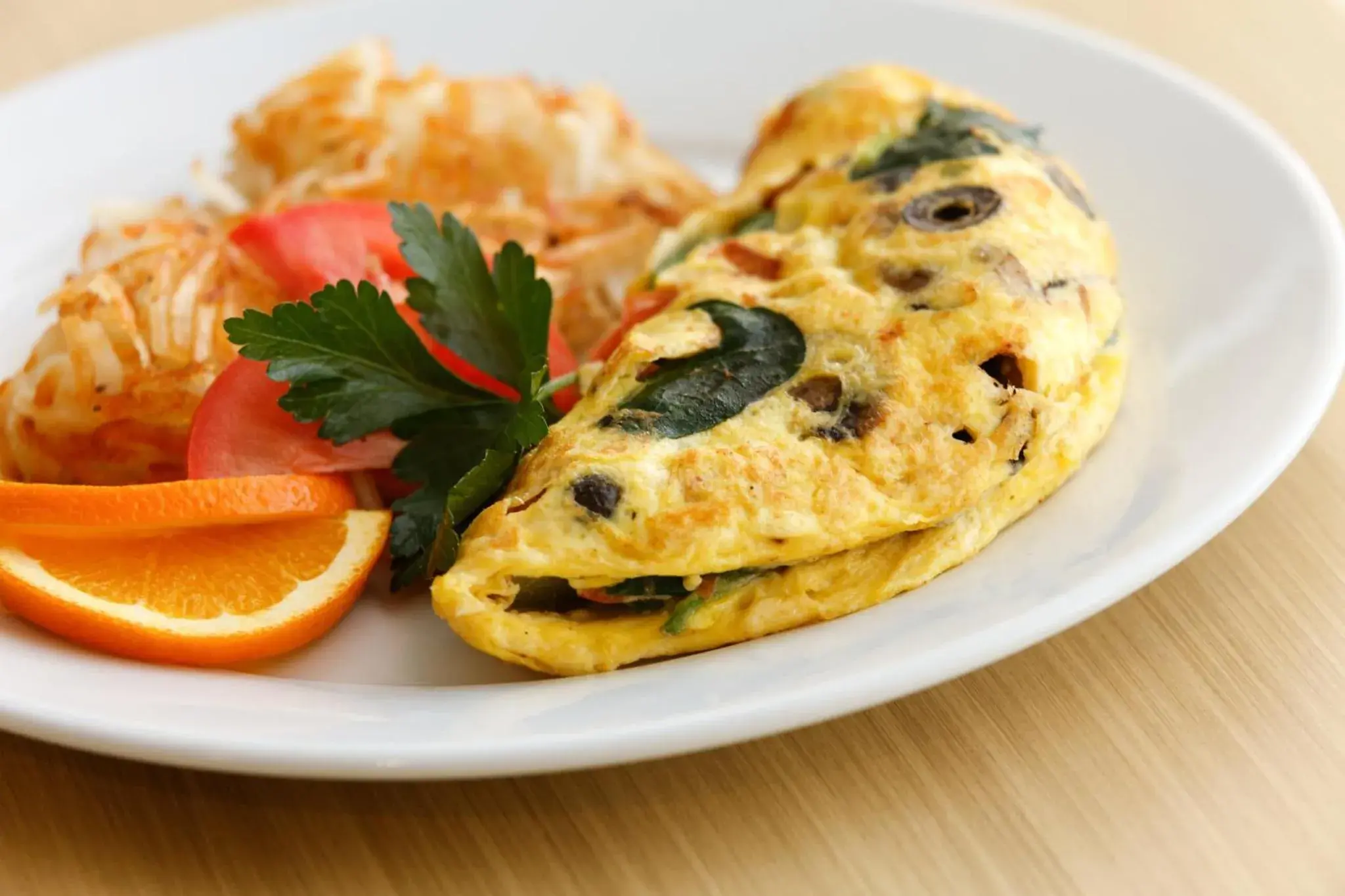 Breakfast, Food in Holiday Inn Chongqing University Town, an IHG Hotel