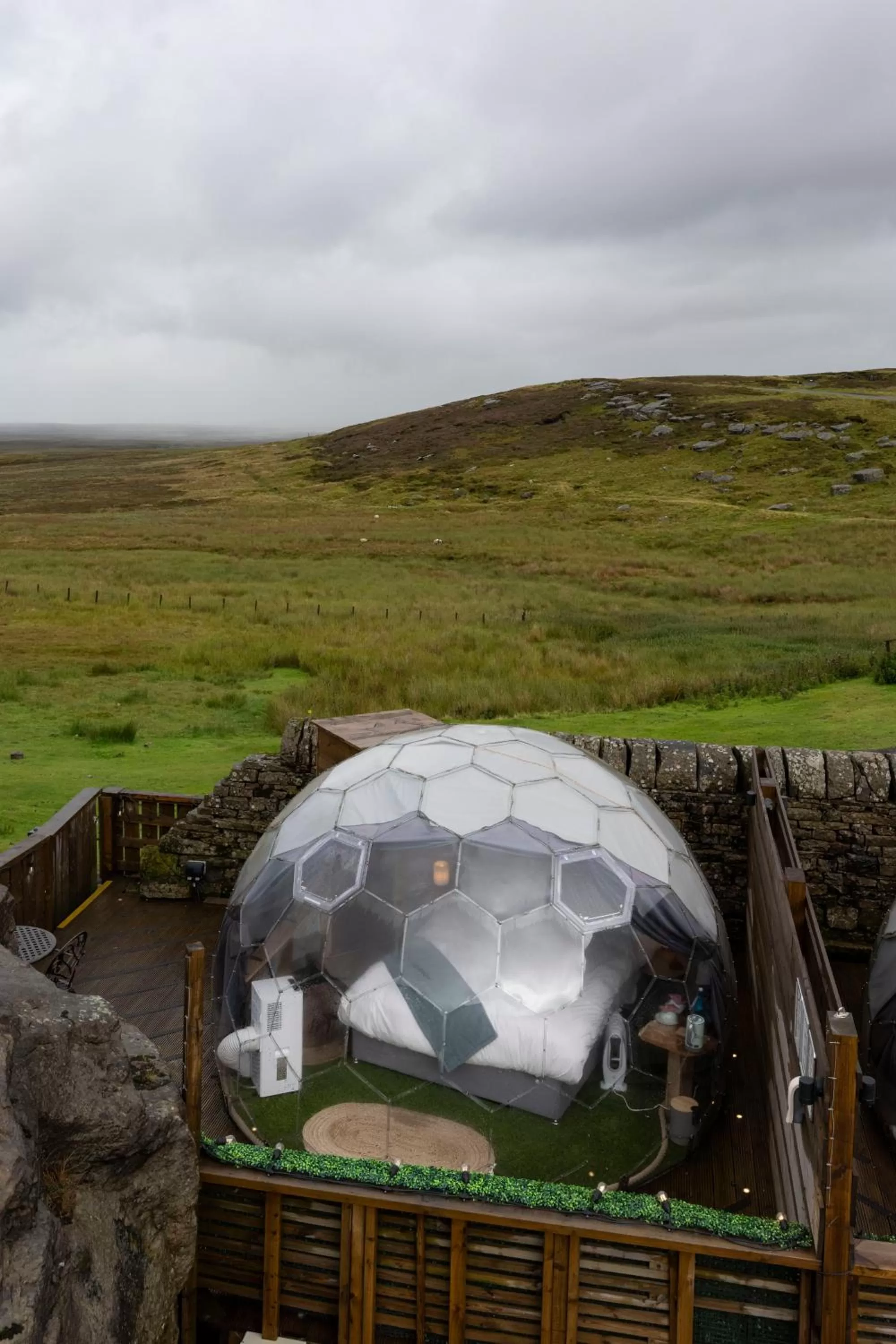 Mountain view in The Tan Hill Inn