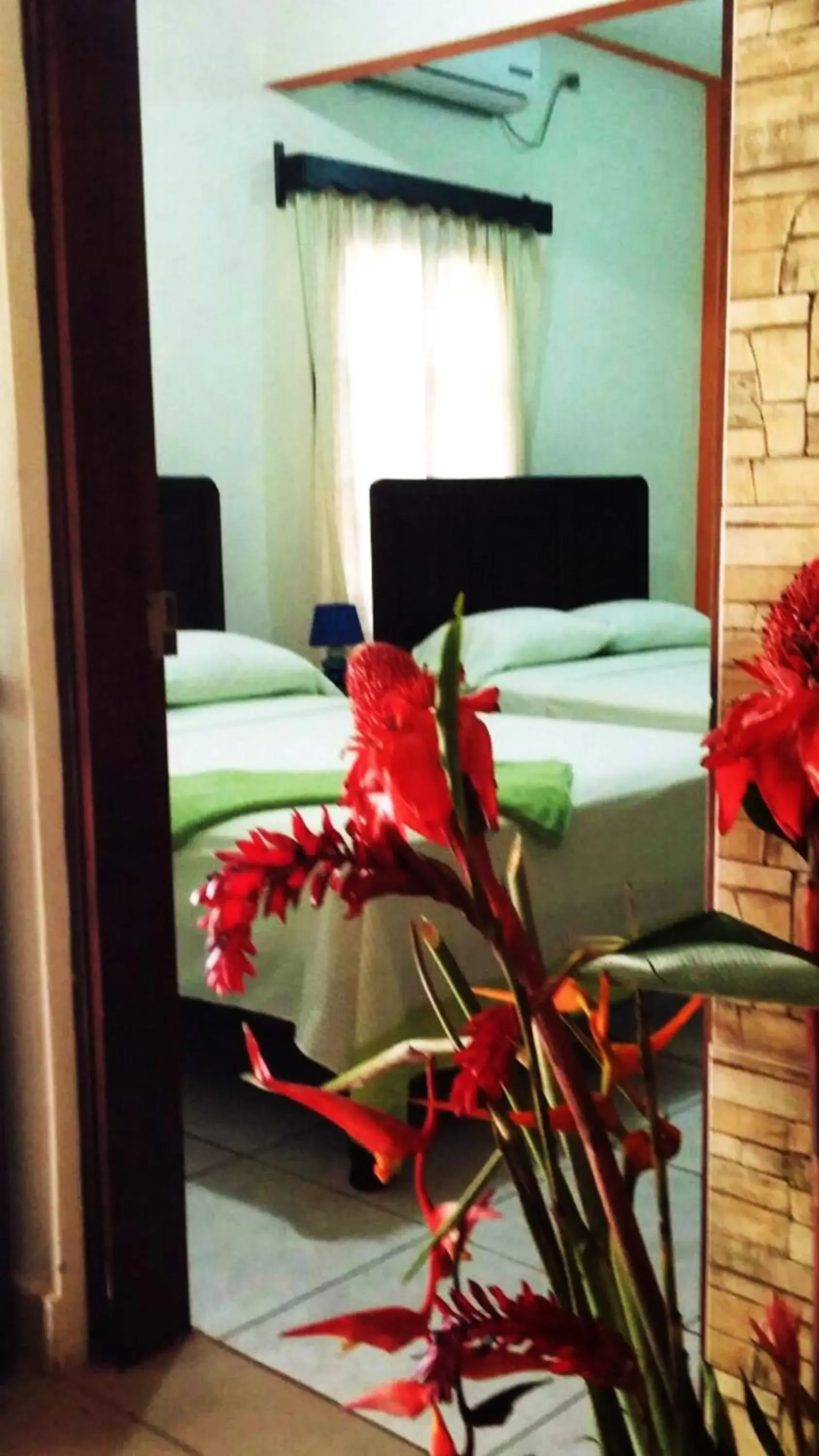 Family Room with Bathroom in Hotel & Hostal Yaxkin Copan Family Room with Bathroom in Hotel & Hostal Yaxkin Copan