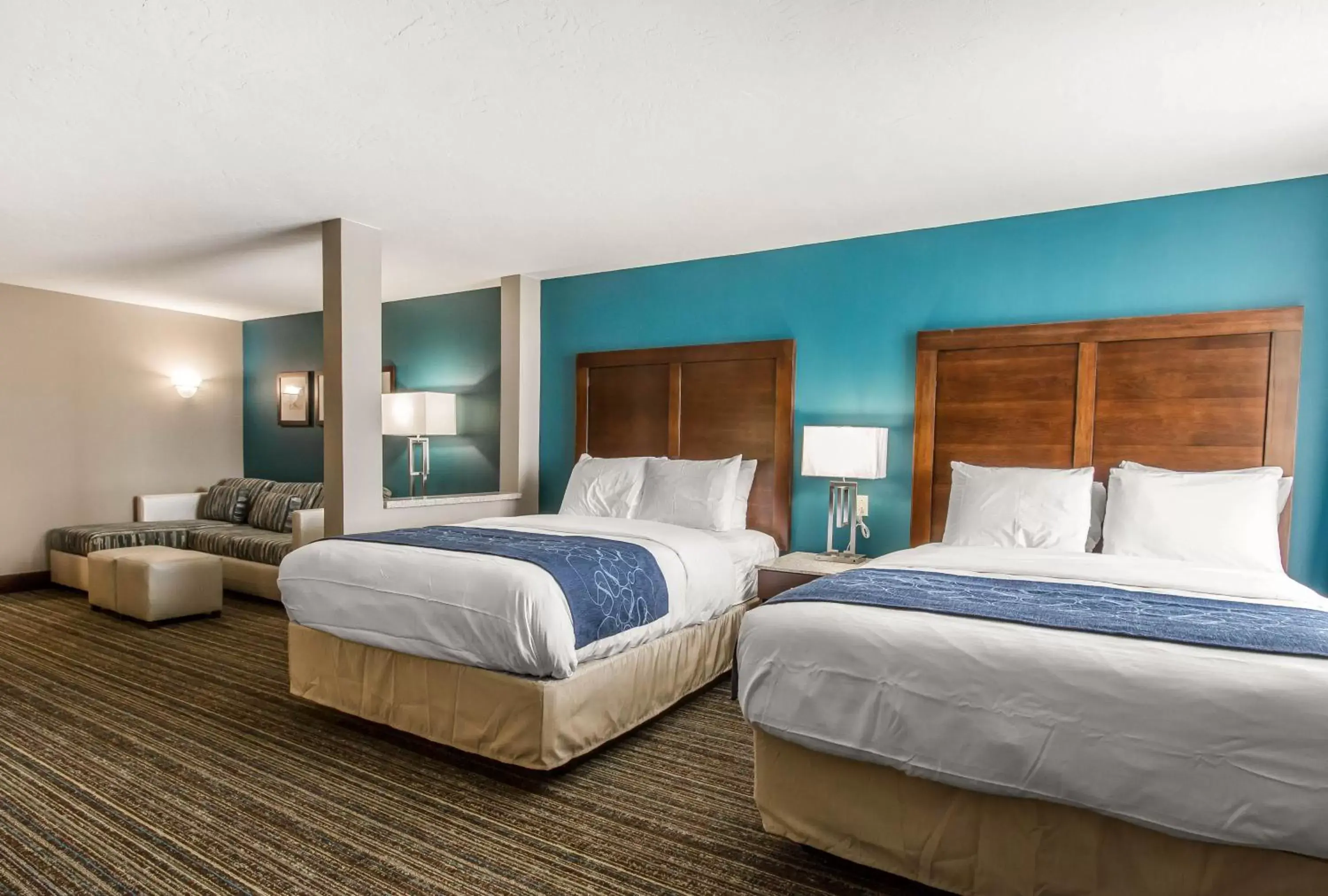 Photo of the whole room, Bed in Comfort Suites of Las Cruces I-25 North