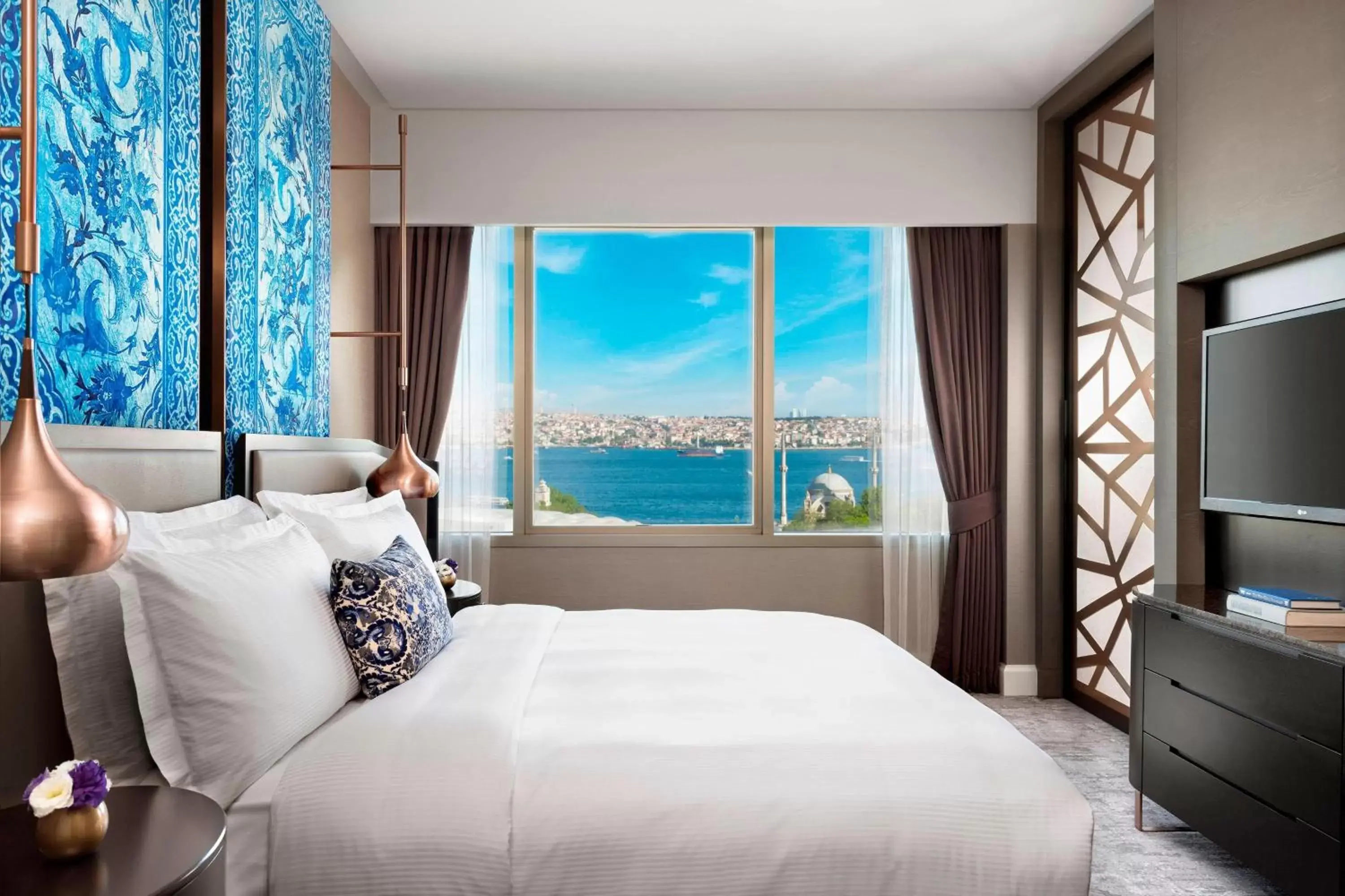 Bedroom, Bed in The Ritz-Carlton, Istanbul at the Bosphorus