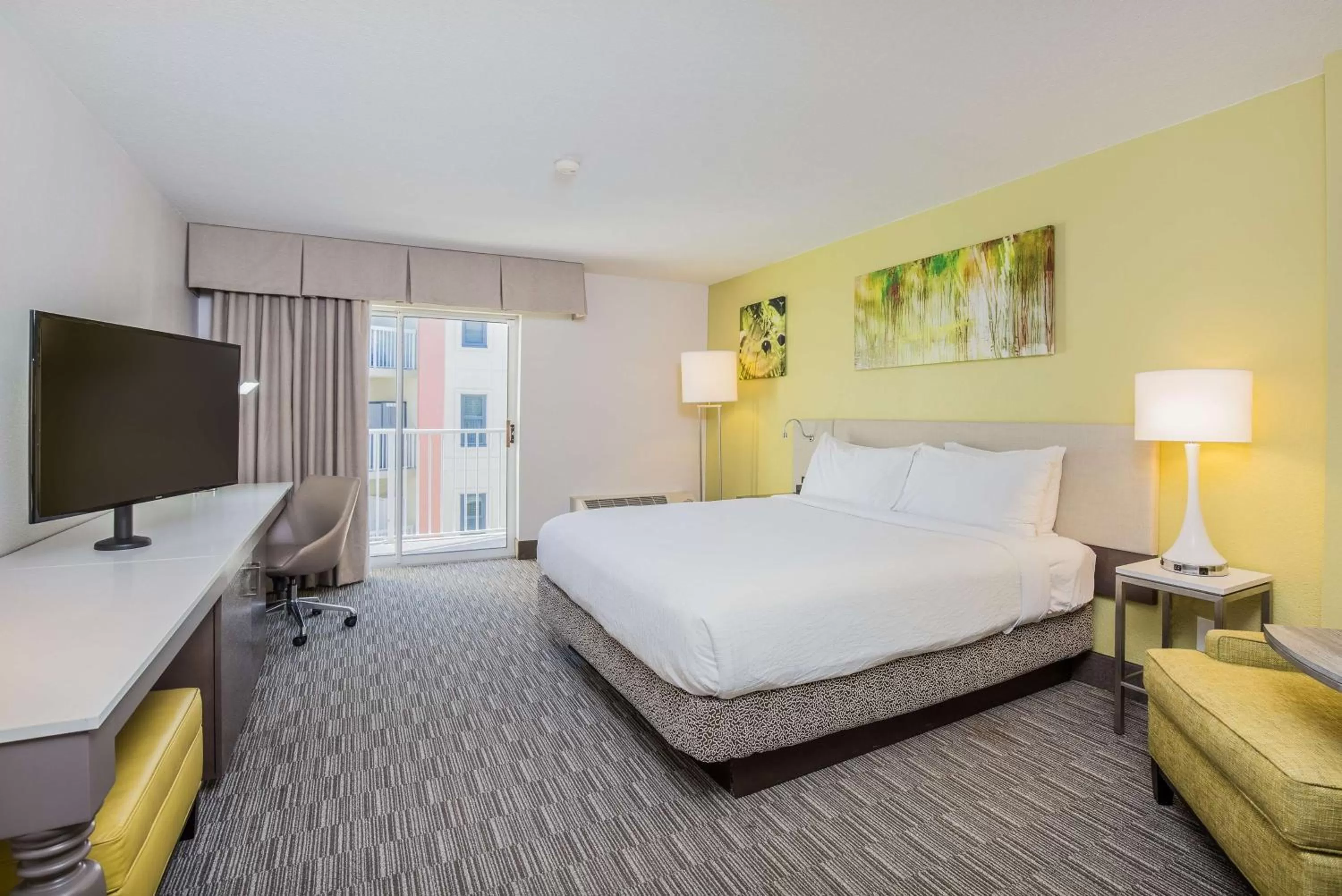 Bedroom, Bed in Hilton Garden Inn Orange Beach