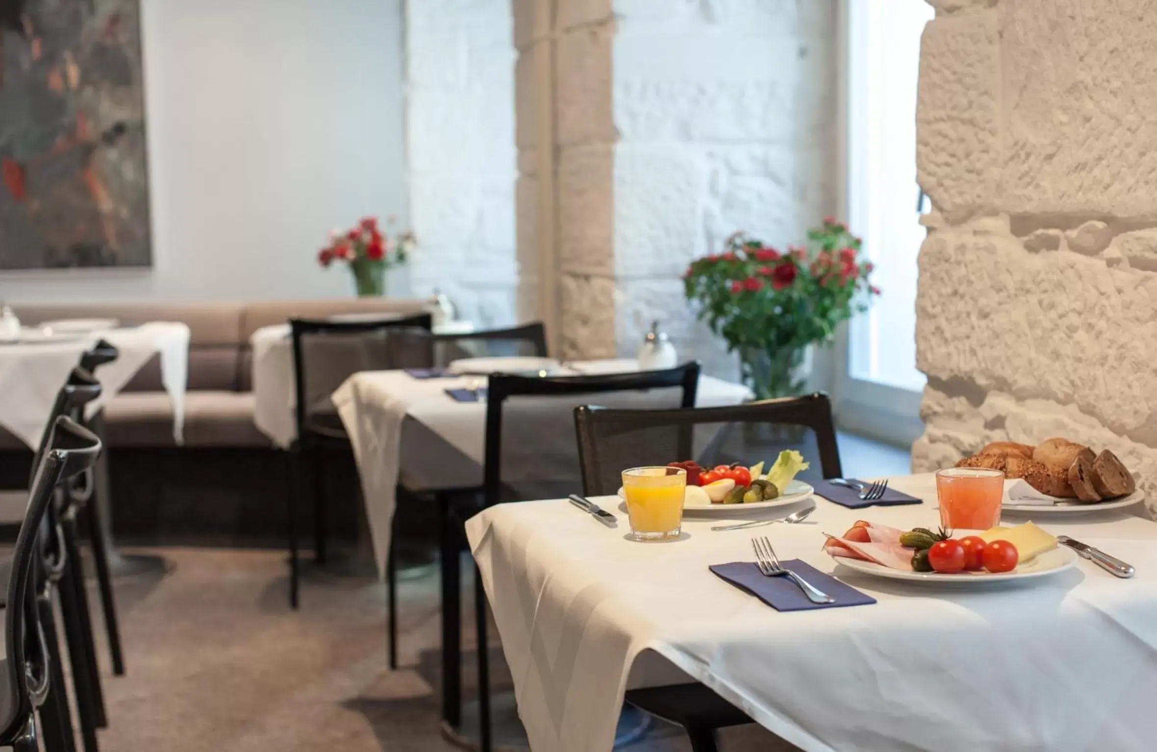 Restaurant/Places to Eat in Altstadt Hotel