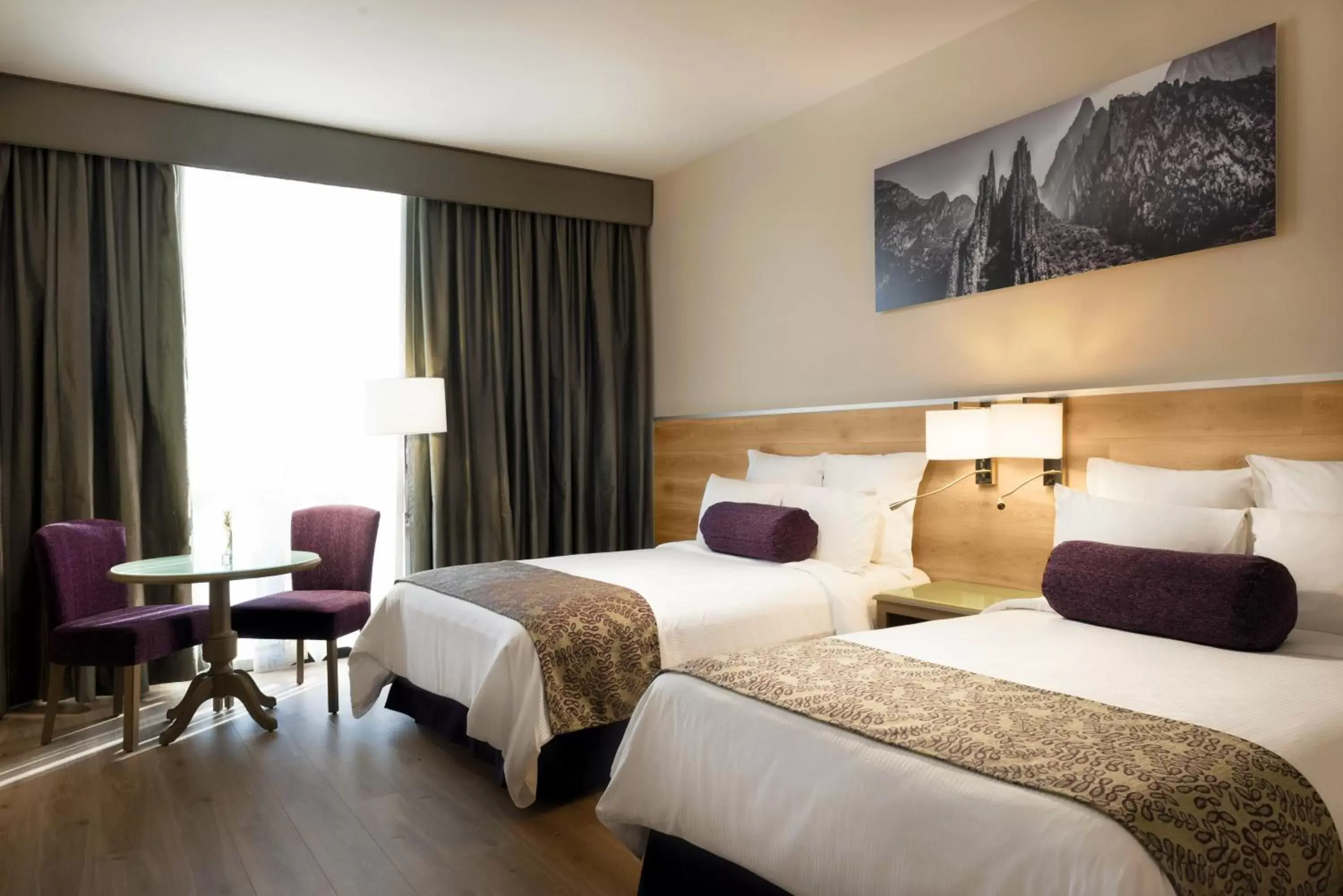 Bed in Krystal Monterrey Bed in Krystal Monterrey