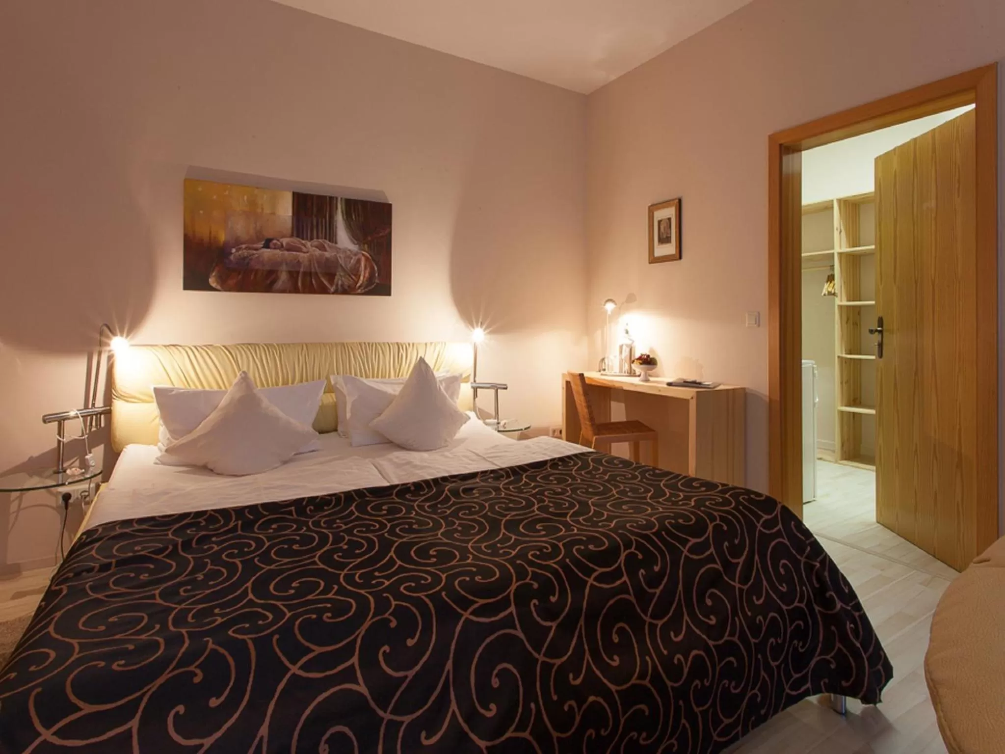 Photo of the whole room, Bed in Hotel Am Grudenberg