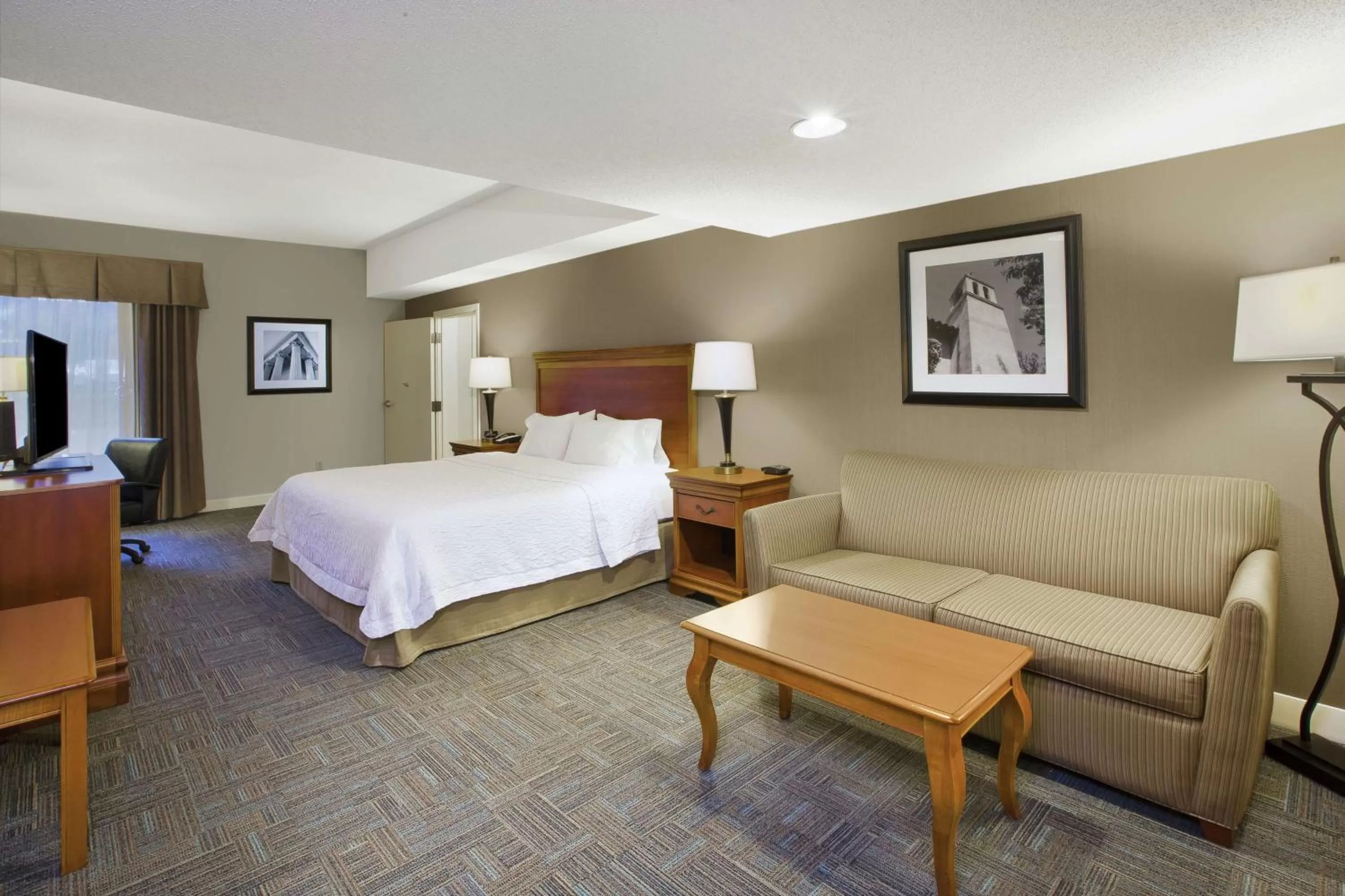 Bedroom, Bed in Hampton Inn Richmond-West Innsbrook