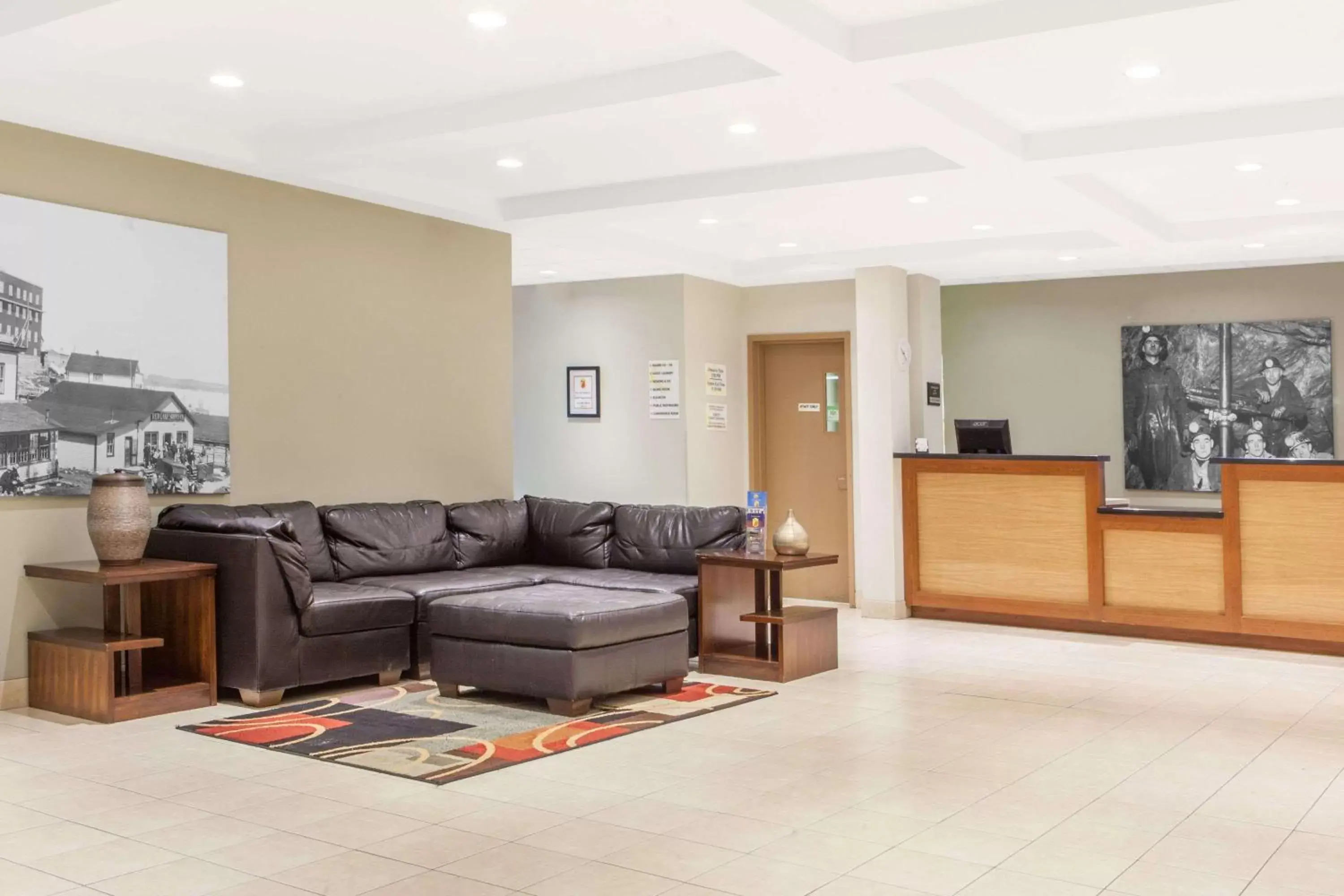 Lobby or reception in Super 8 by Wyndham Red Lake ON Lobby or reception in Super 8 by Wyndham Red Lake ON