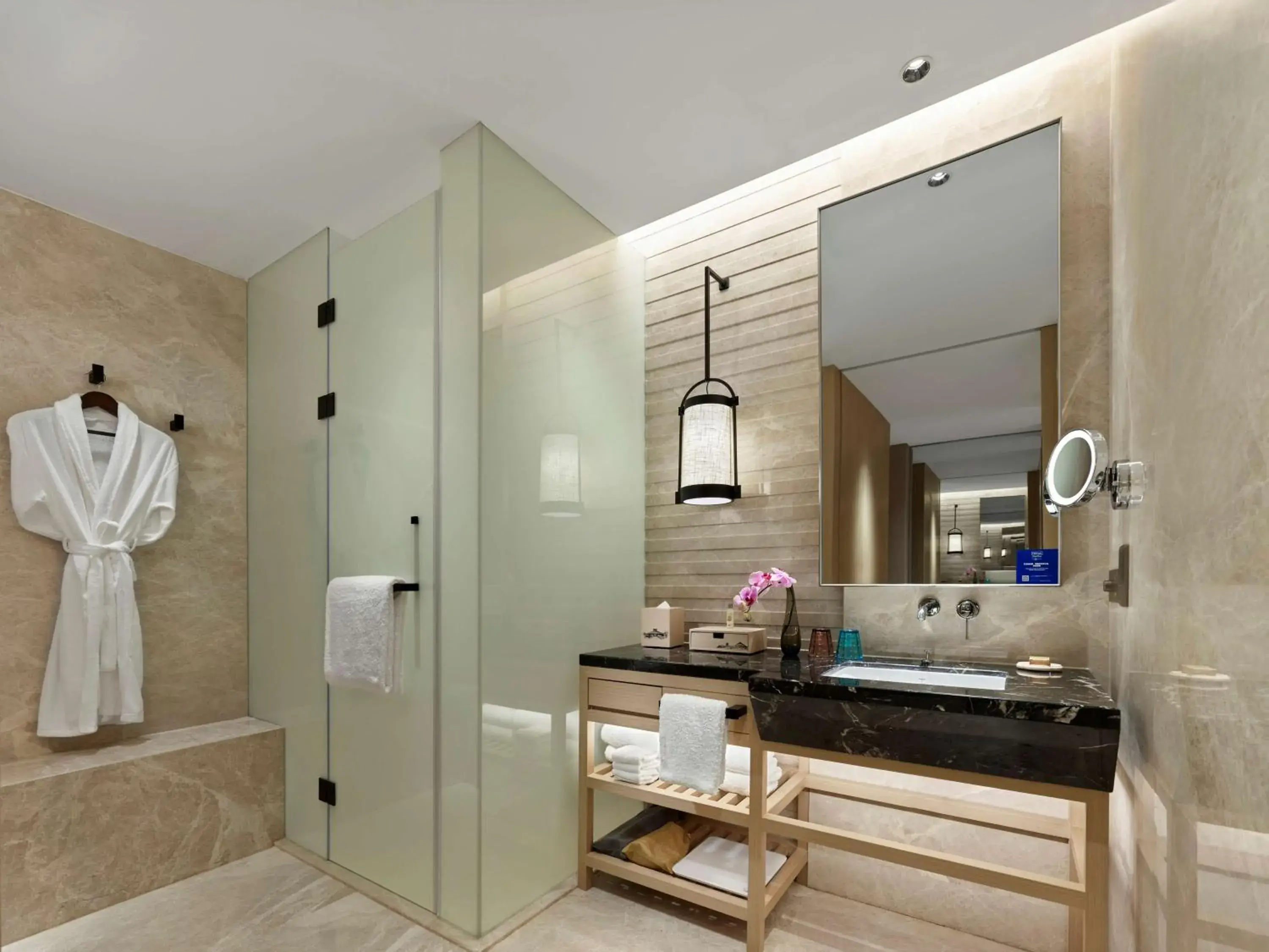 Bathroom in Hilton Shanghai Songjiang Guangfulin