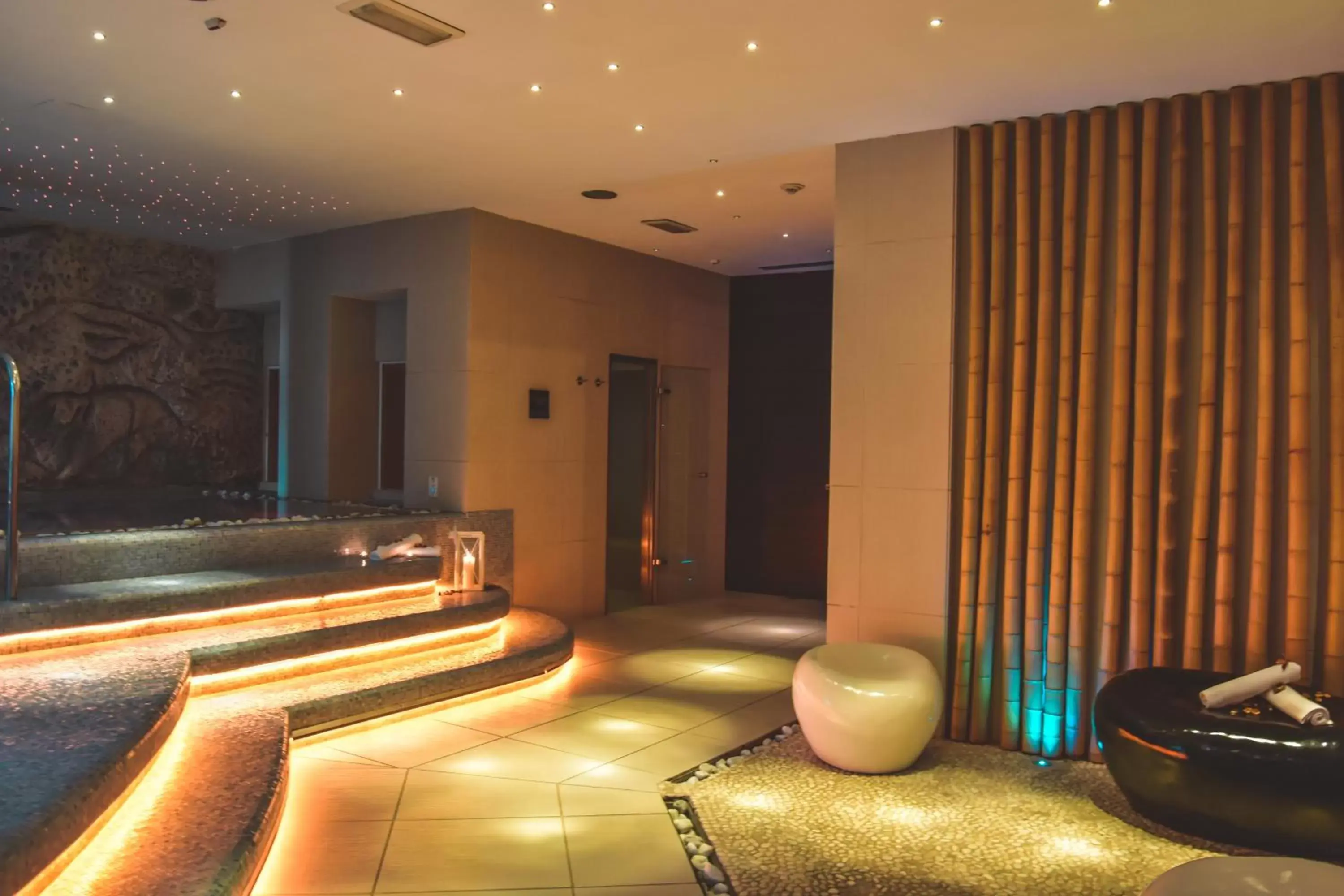 Spa and wellness centre/facilities, Lobby/Reception in Hotel Mercure Siracusa