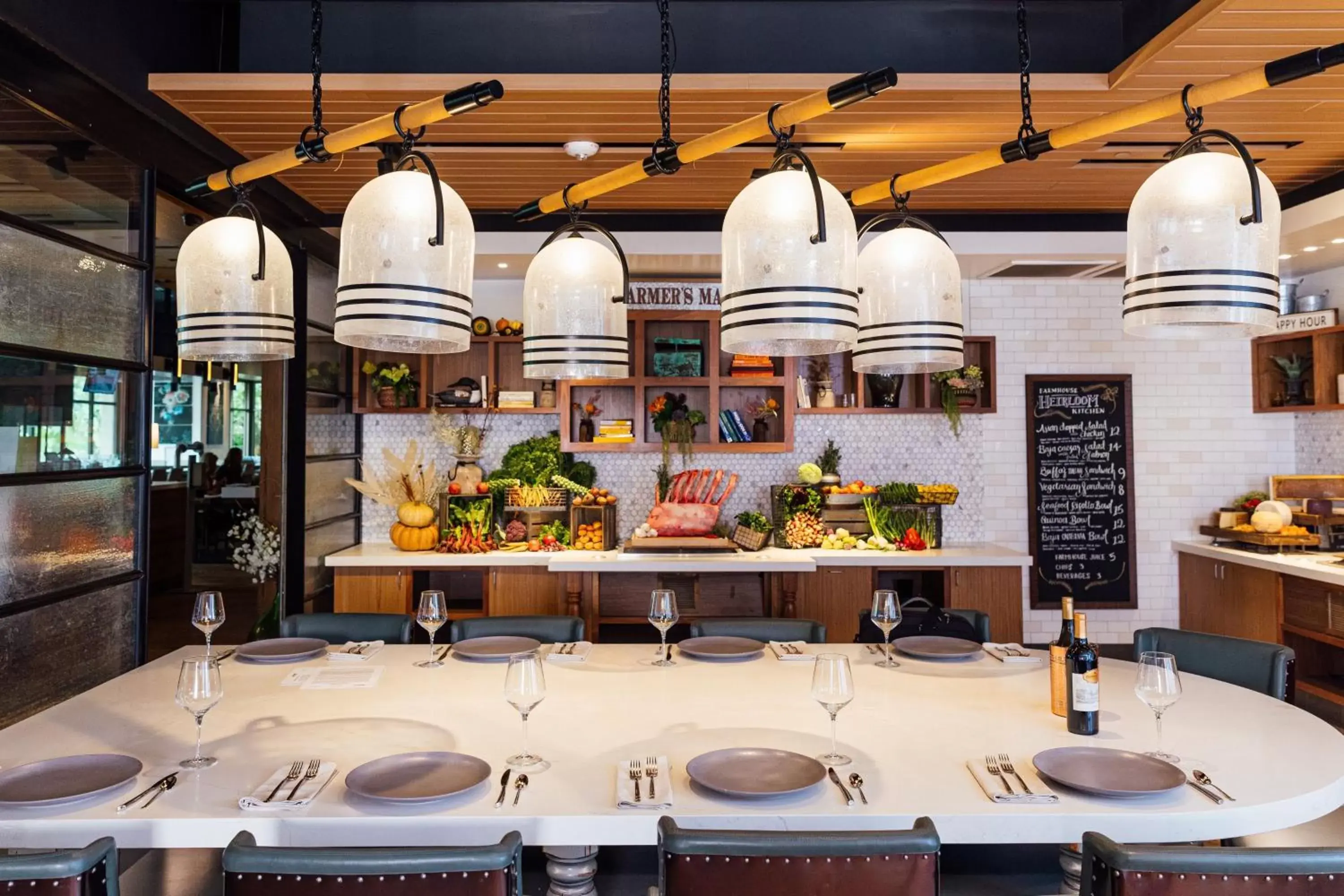 Kitchen or kitchenette, Restaurant/Places to Eat in Marriott Irvine Spectrum