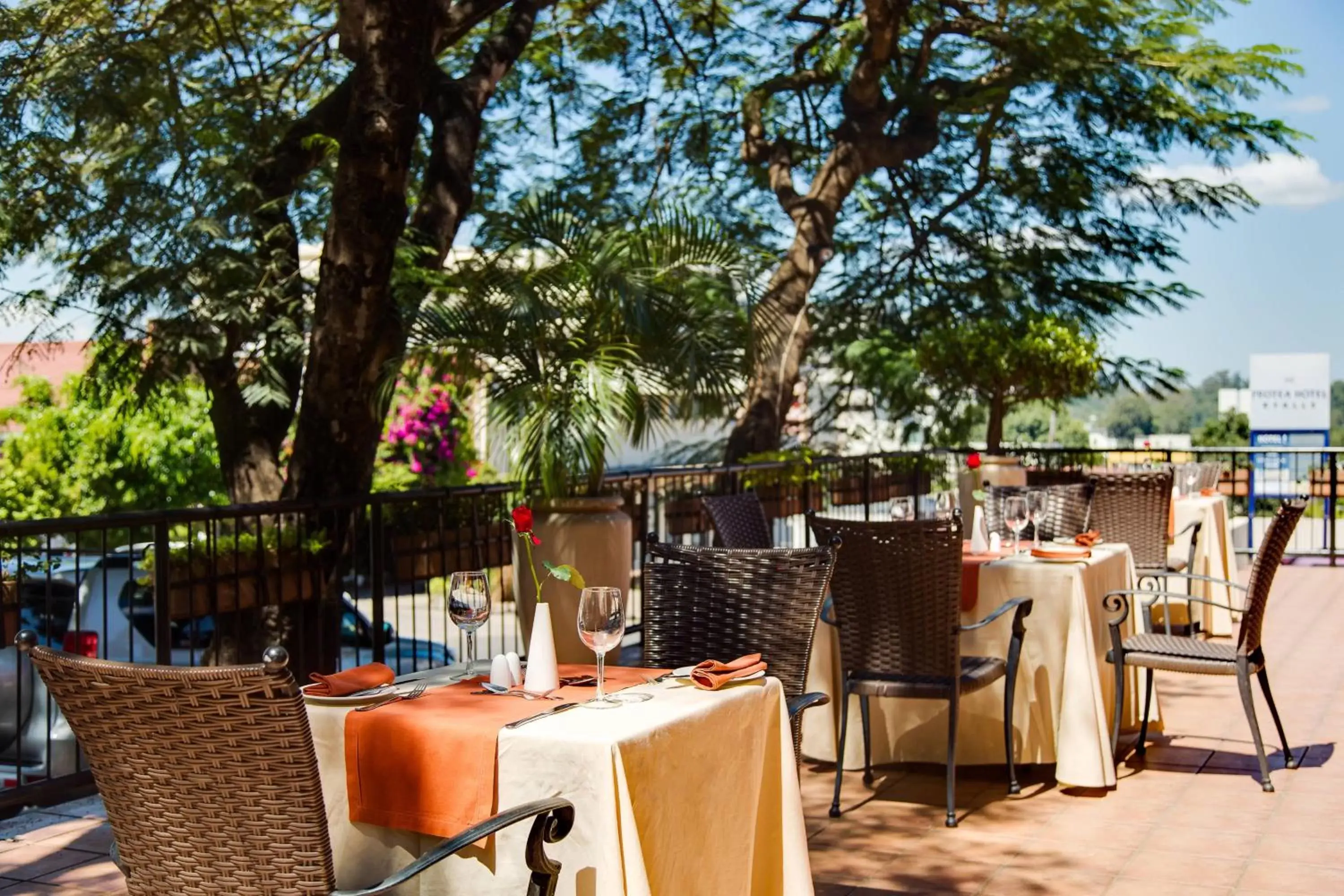 Restaurant/Places to Eat in Protea Hotel by Marriott Blantyre Ryalls