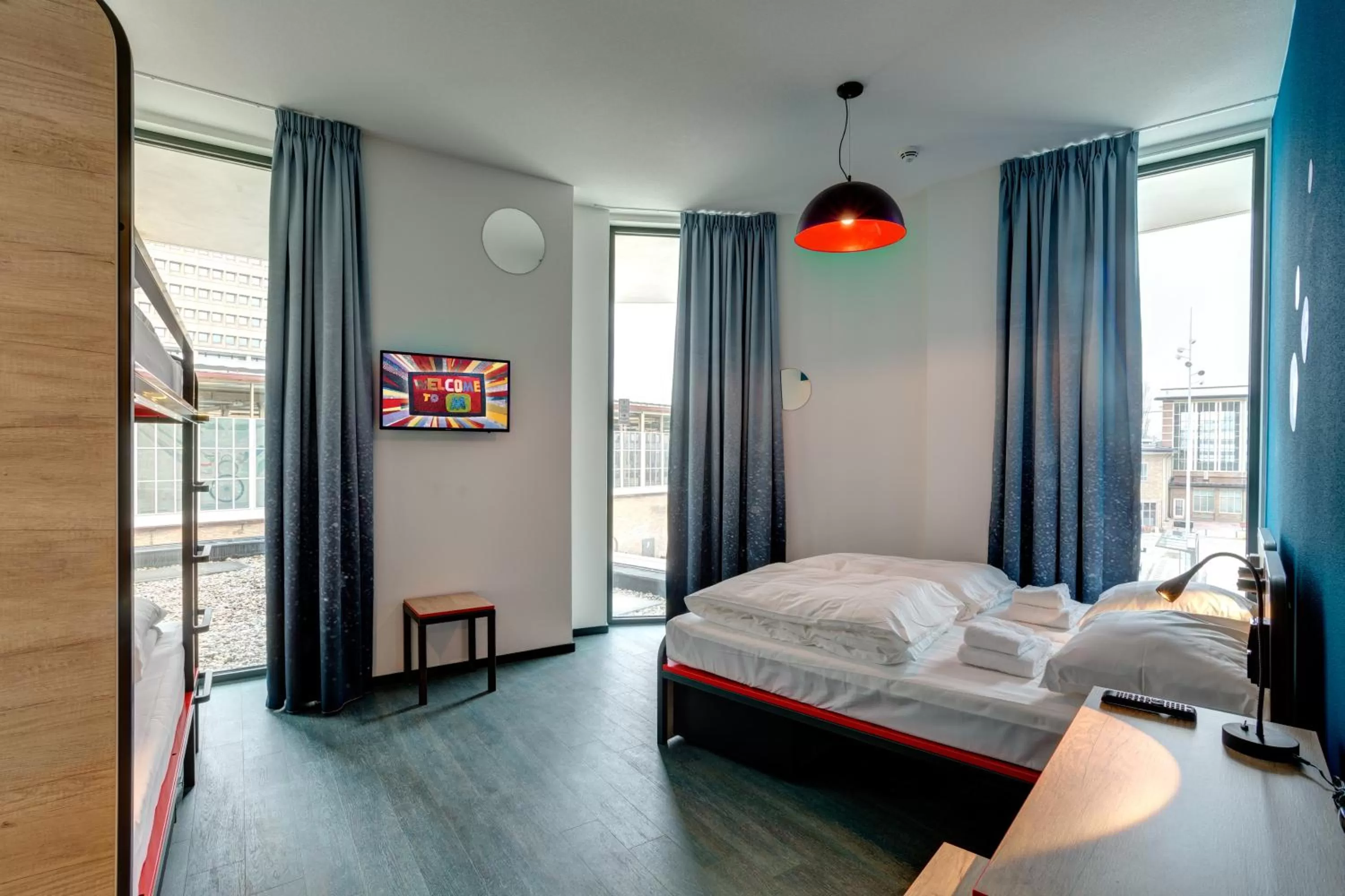Photo of the whole room, Bed in MEININGER Hotel Amsterdam Amstel