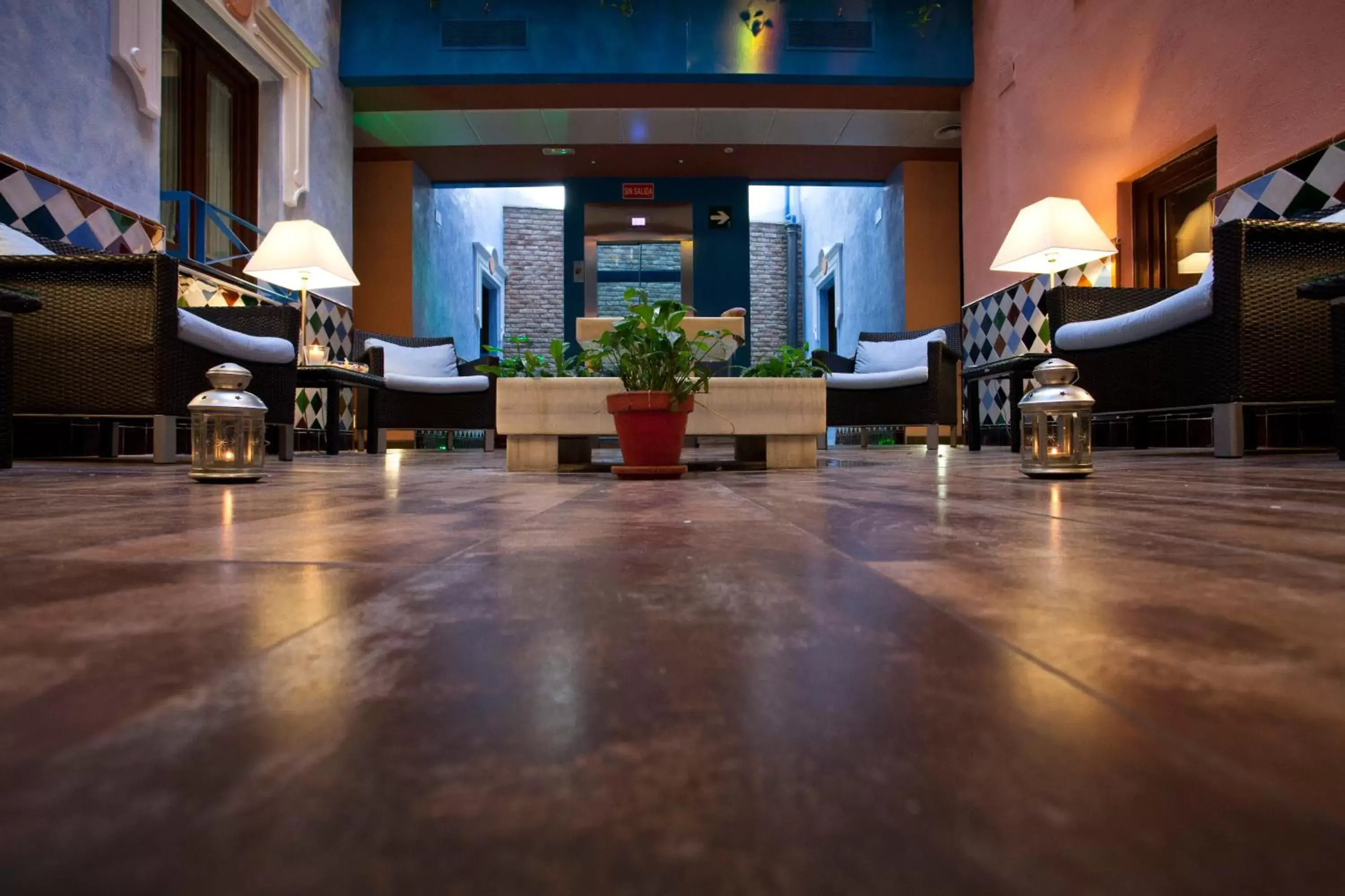 Lounge or bar in Suites Gran Vía 44