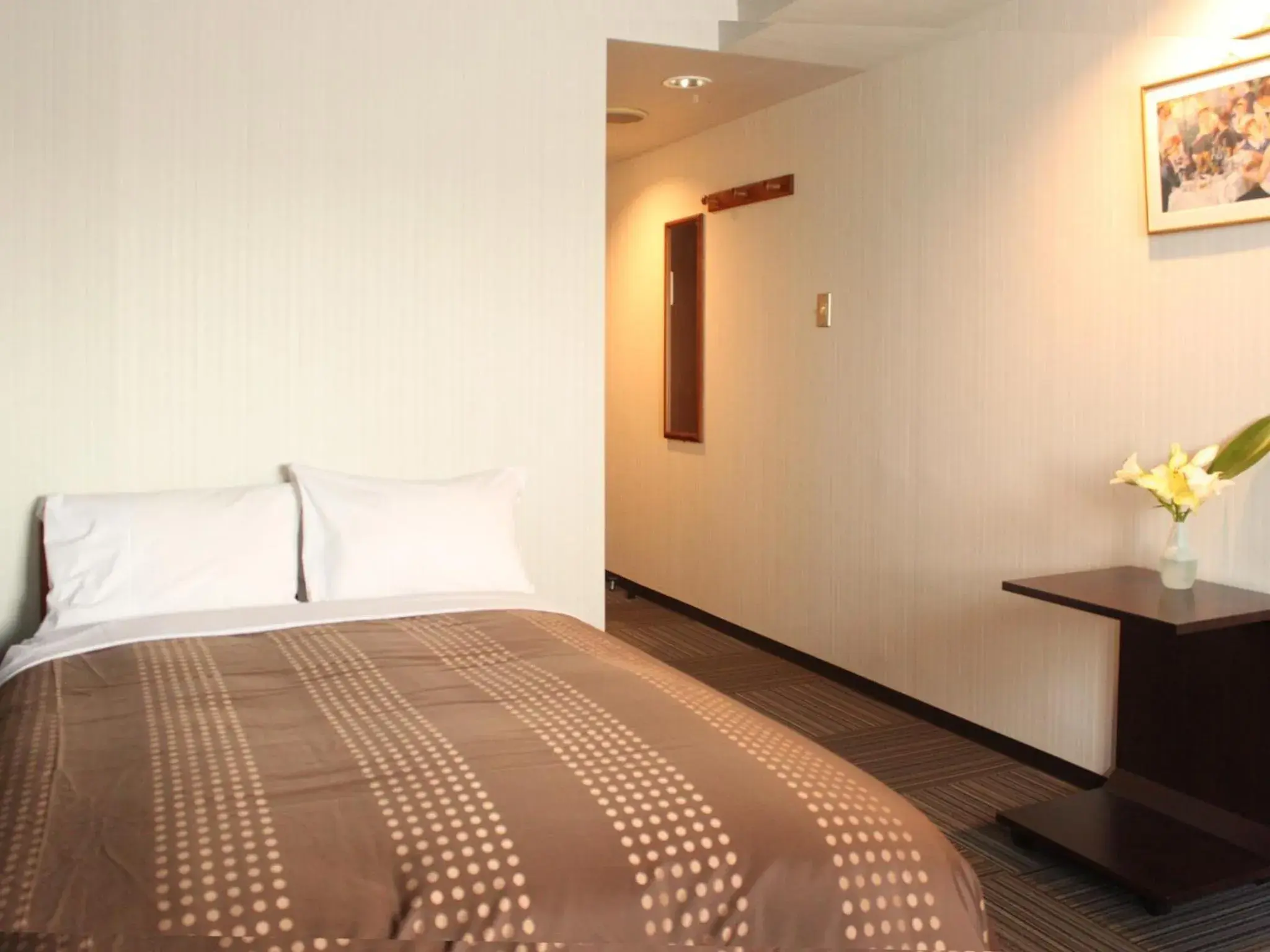 Double Room with Small Double Bed - single occupancy - Smoking in HOTEL LiVEMAX BUDGET Tokyo Hamura Ekimae