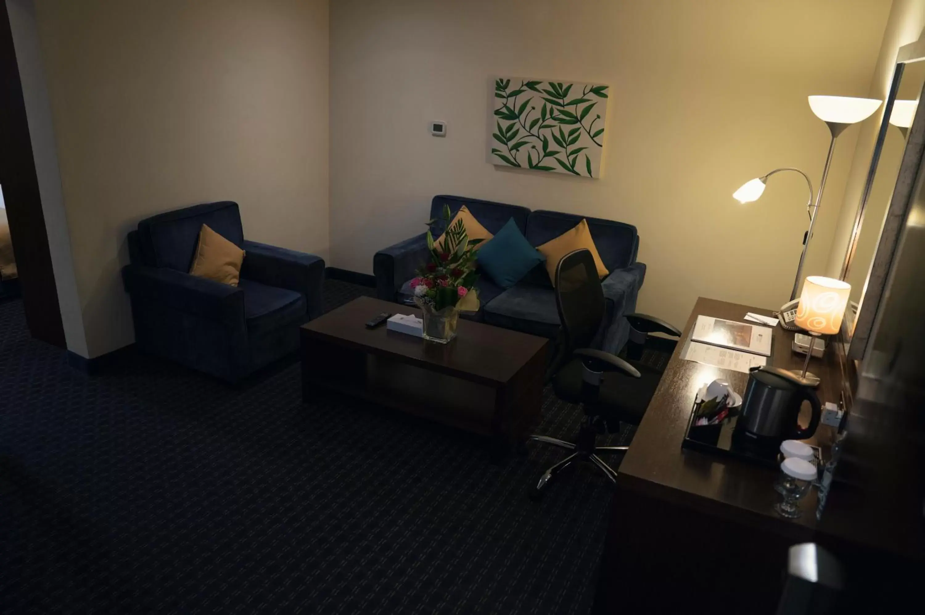 Living room, Seating Area in Best Western Premier Muscat