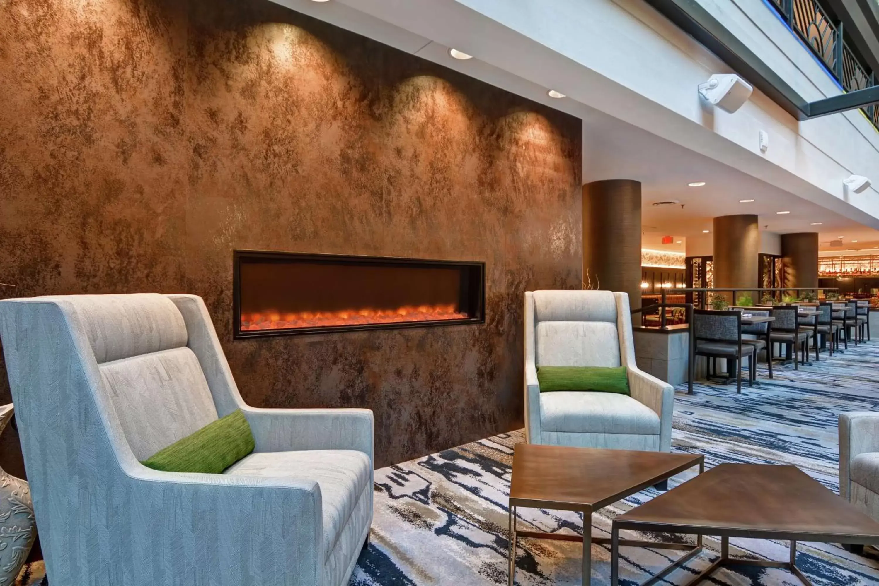 Lobby or reception, Seating Area in Embassy Suites by Hilton Minneapolis Airport