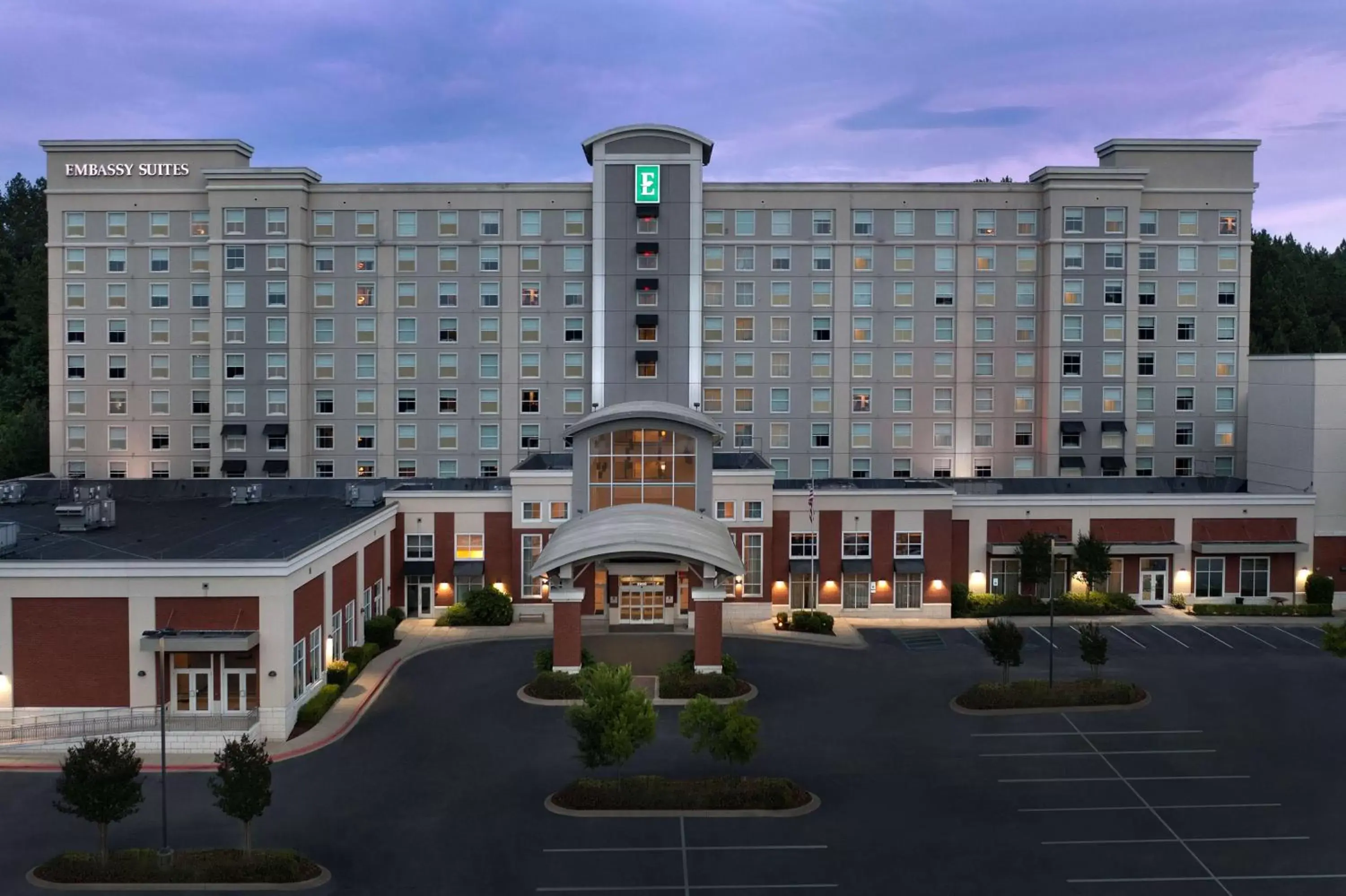 Property Building in Embassy Suites by Hilton Birmingham Hoover