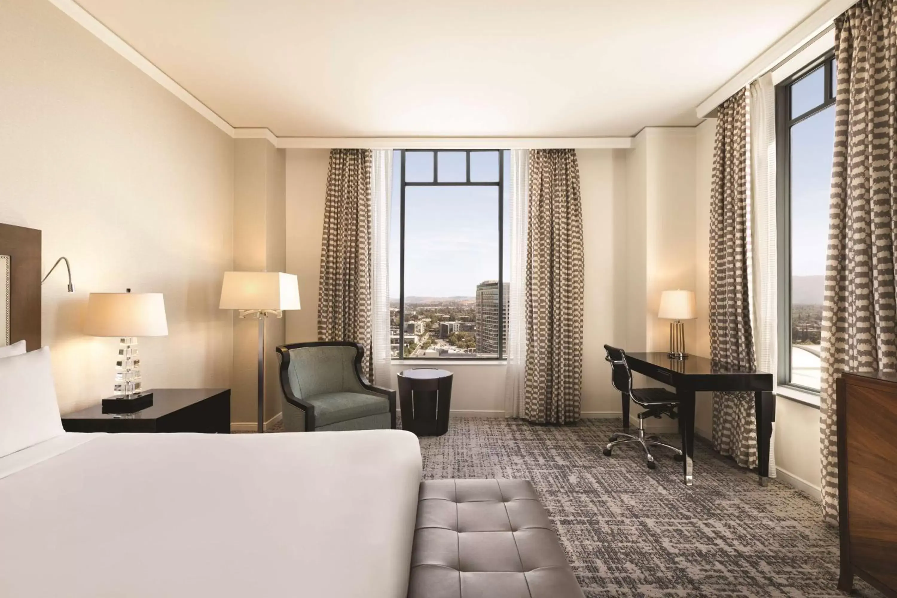 Queen Room with View in Signia by Hilton San Jose