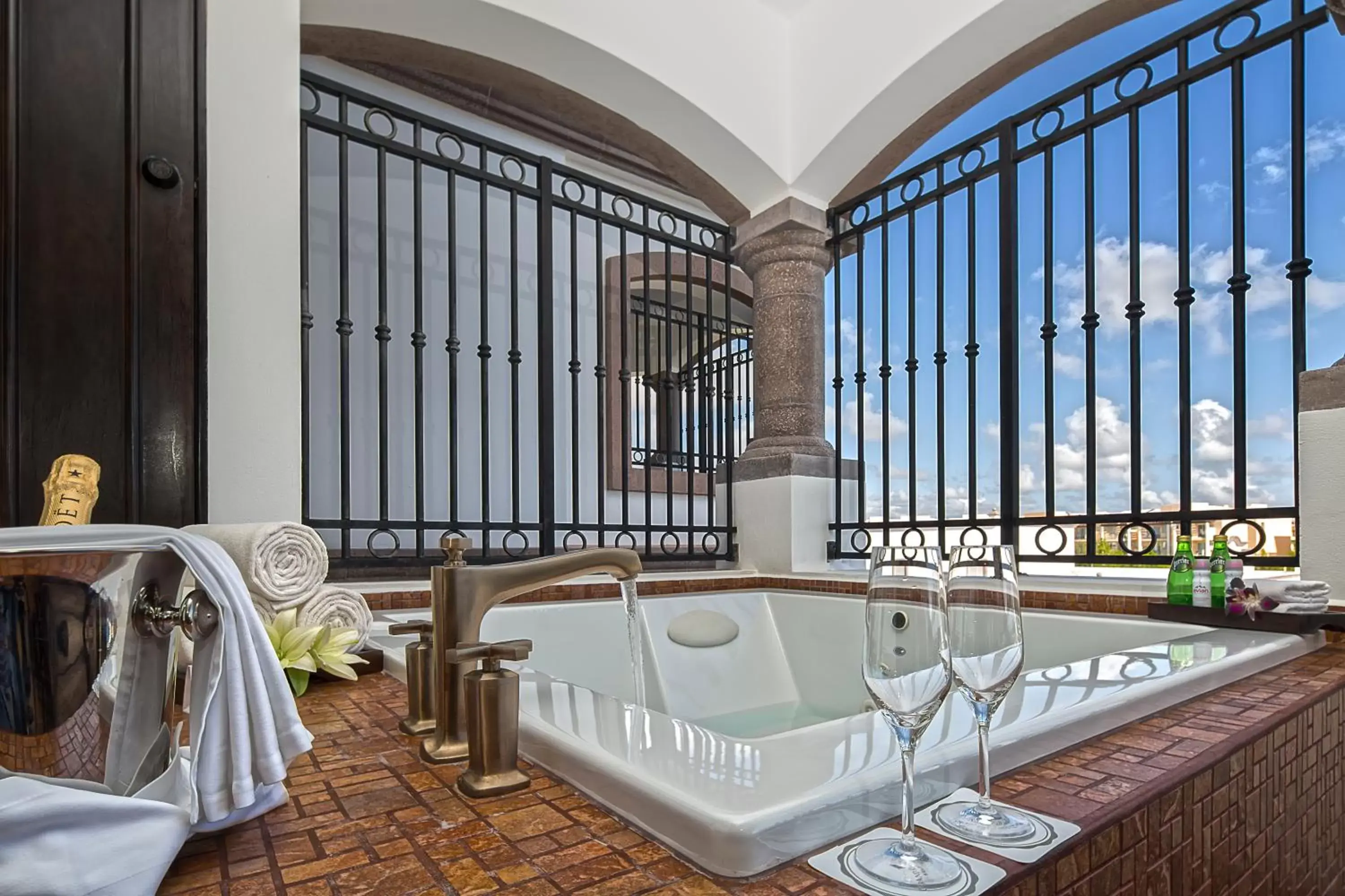 Balcony/Terrace in Grand Residences Riviera Cancun, All Inclusive