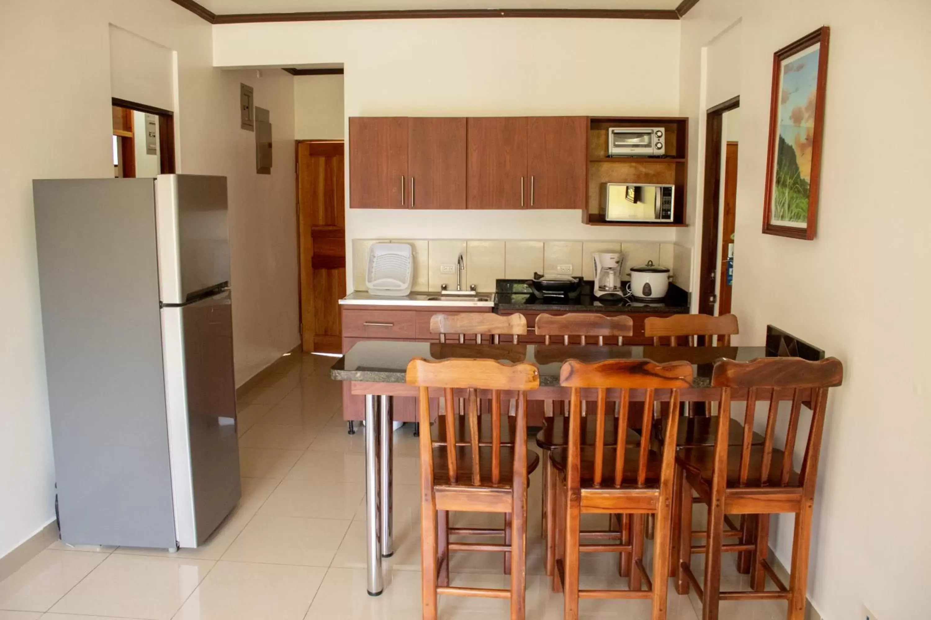 Kitchen or kitchenette, Kitchen/Kitchenette in Hotel Arenas en Punta Leona