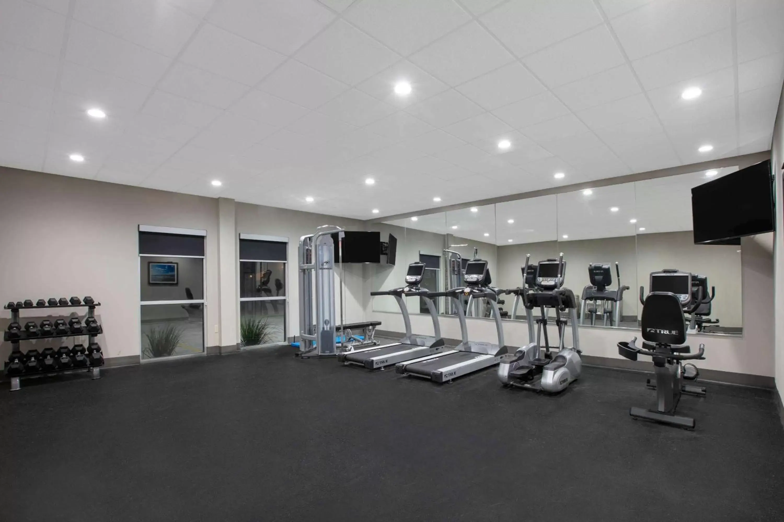Fitness centre/facilities, Fitness Center/Facilities in Wingate by Wyndham Corpus Christi