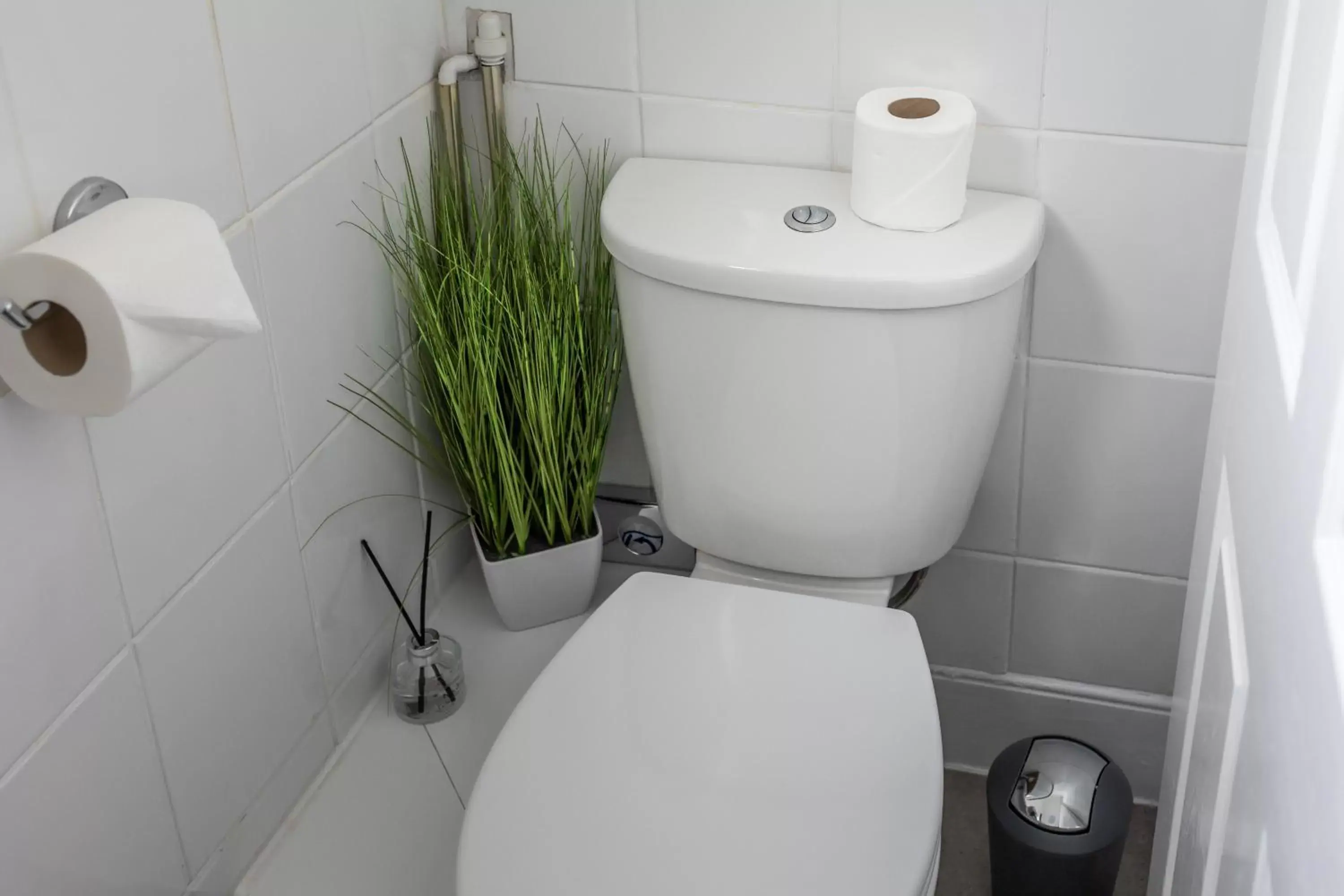 Bathroom in Gloucester House