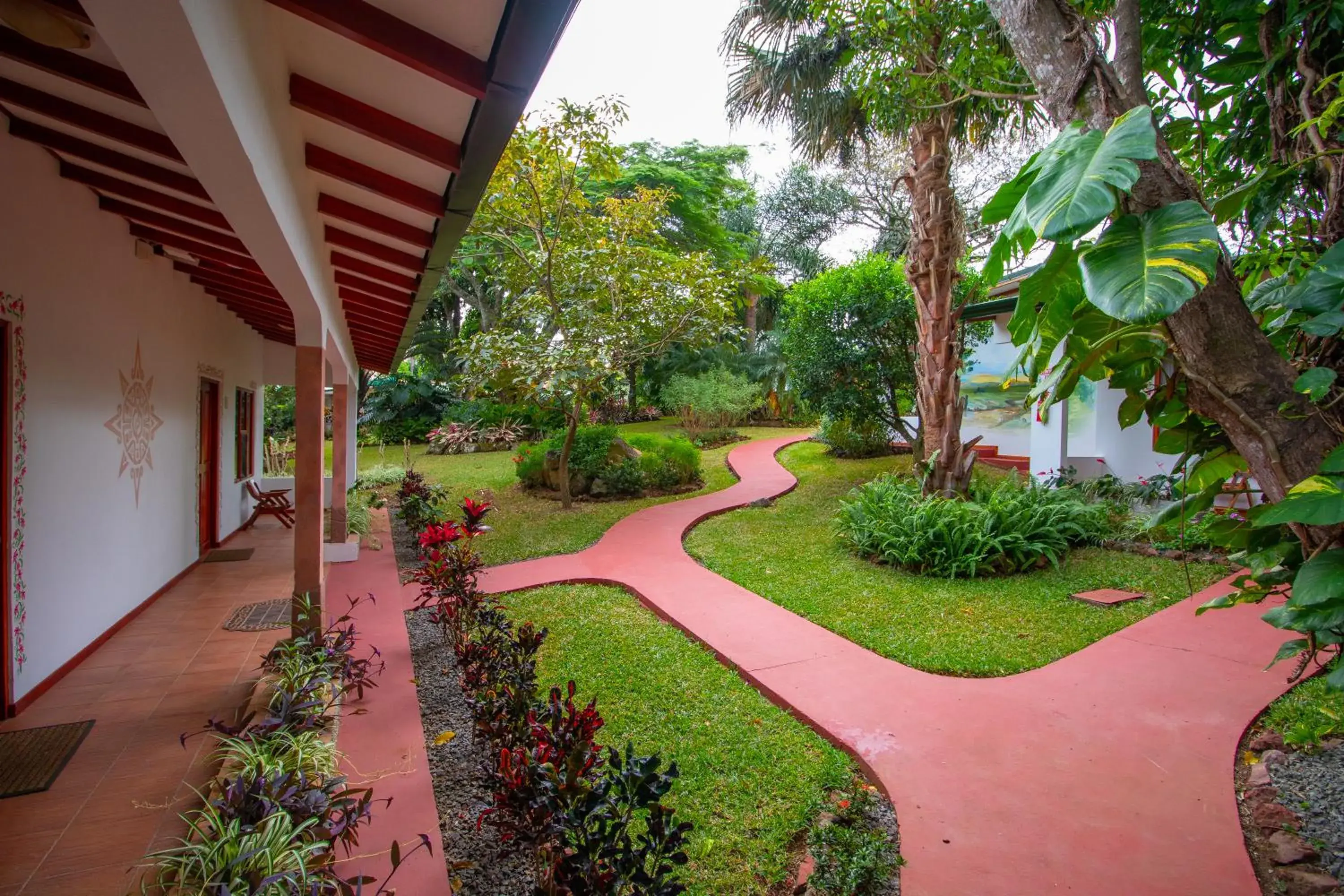 Garden view in Hotel La Rosa de America