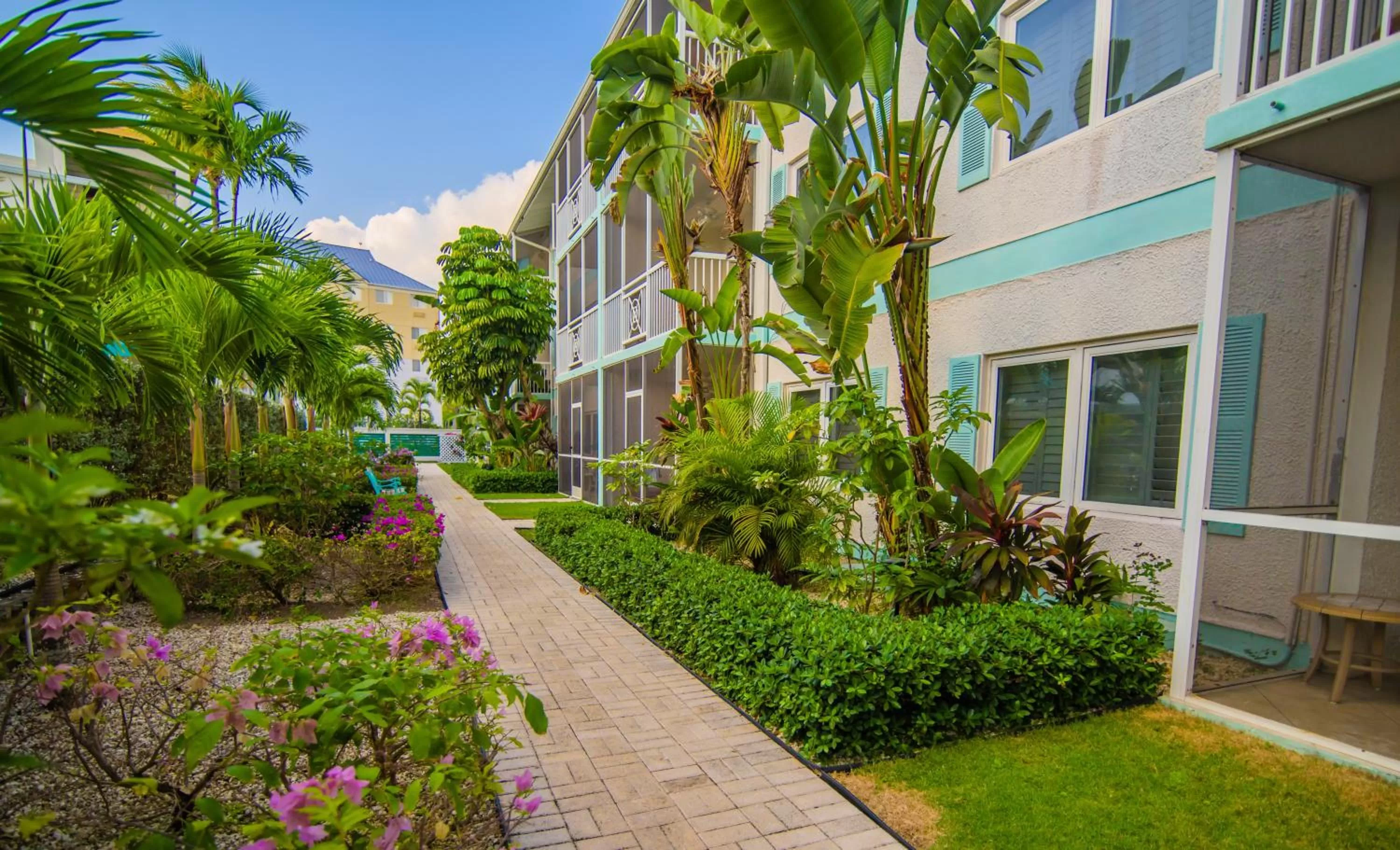 Property building in Seven Mile Beach Resort