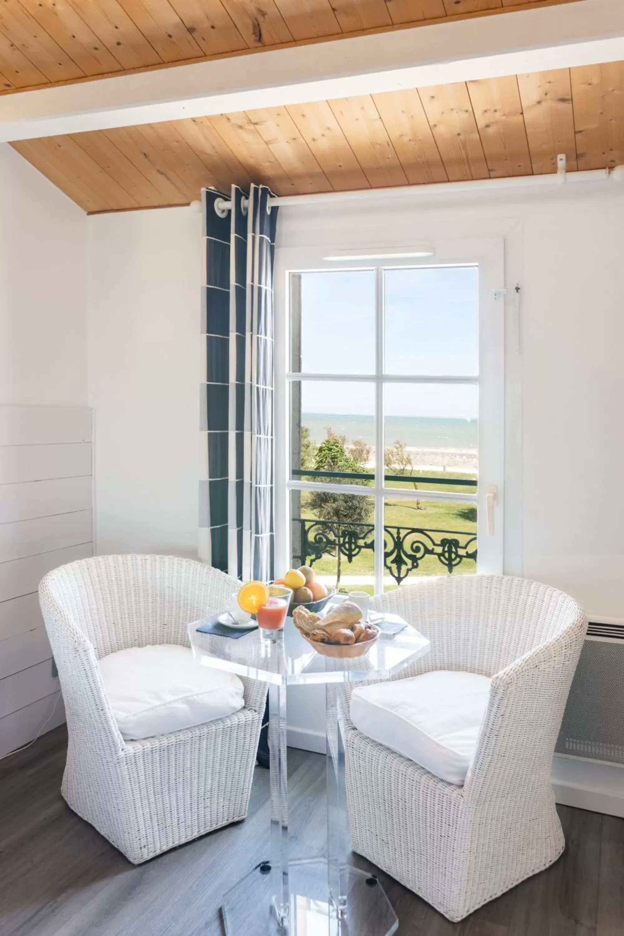 Balcony/Terrace in Hôtel Le Galion