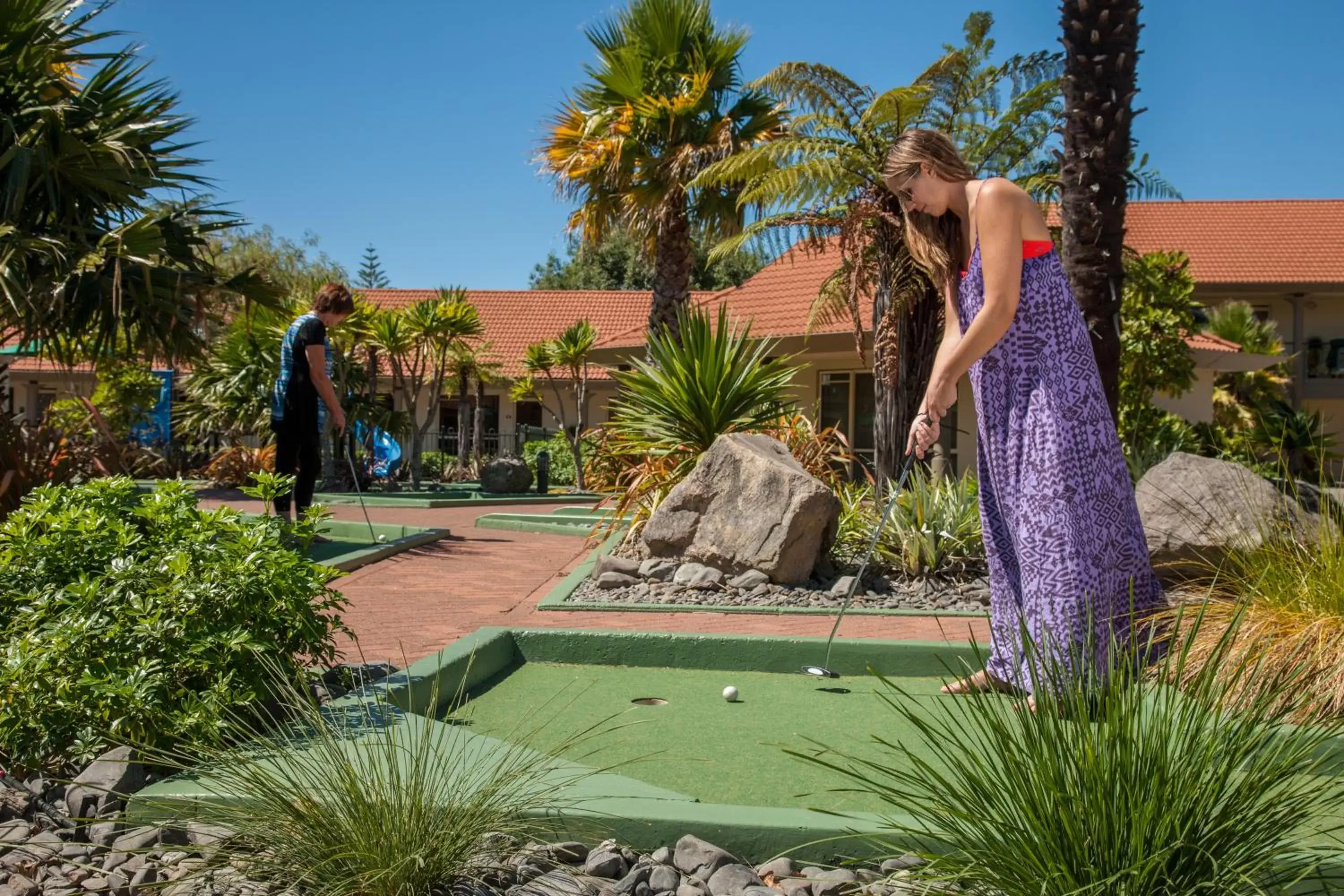 Minigolf, Swimming Pool in Regal Palms Resort