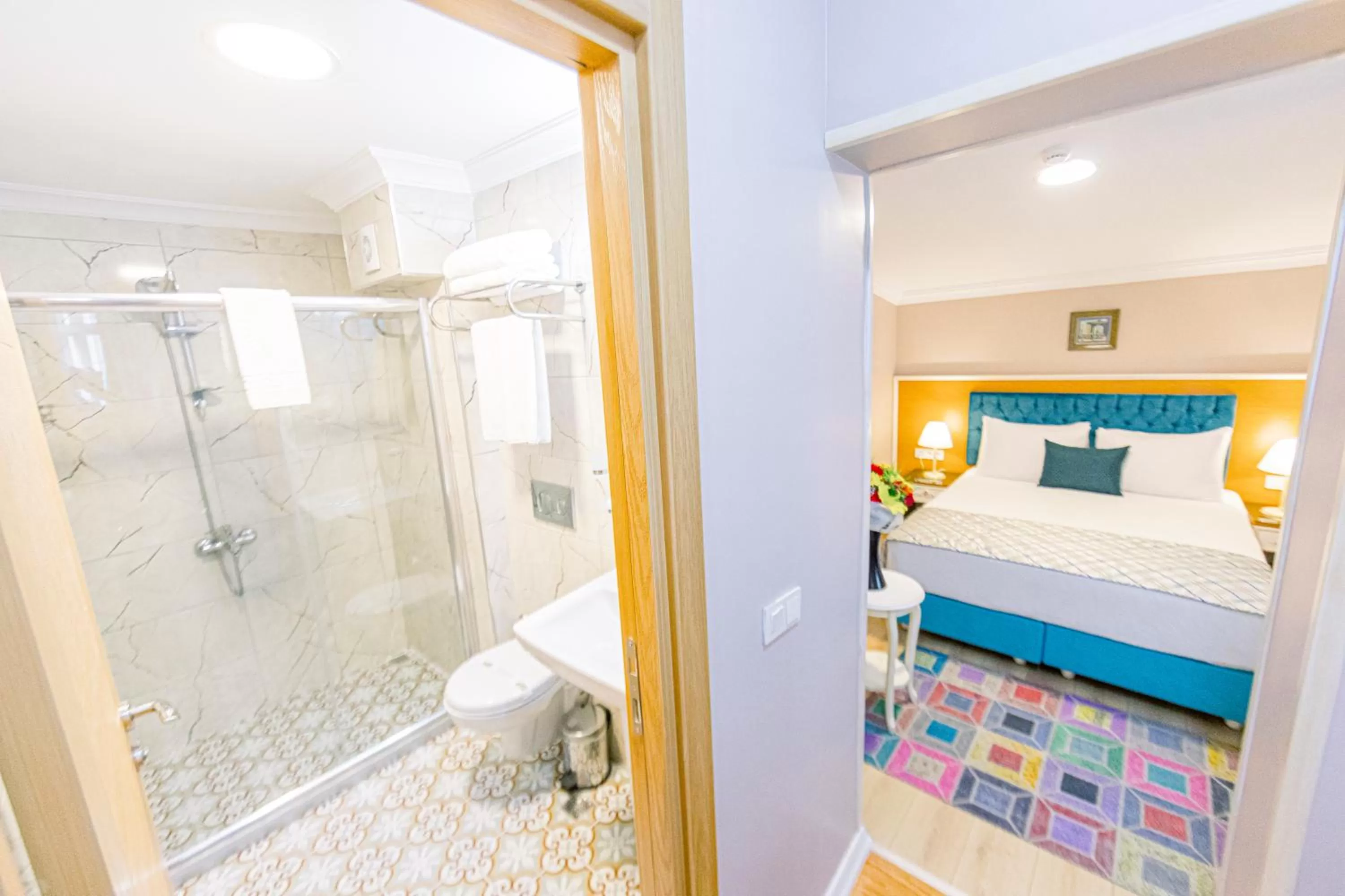 Massage, Bed in Acacia Mansion Hotel