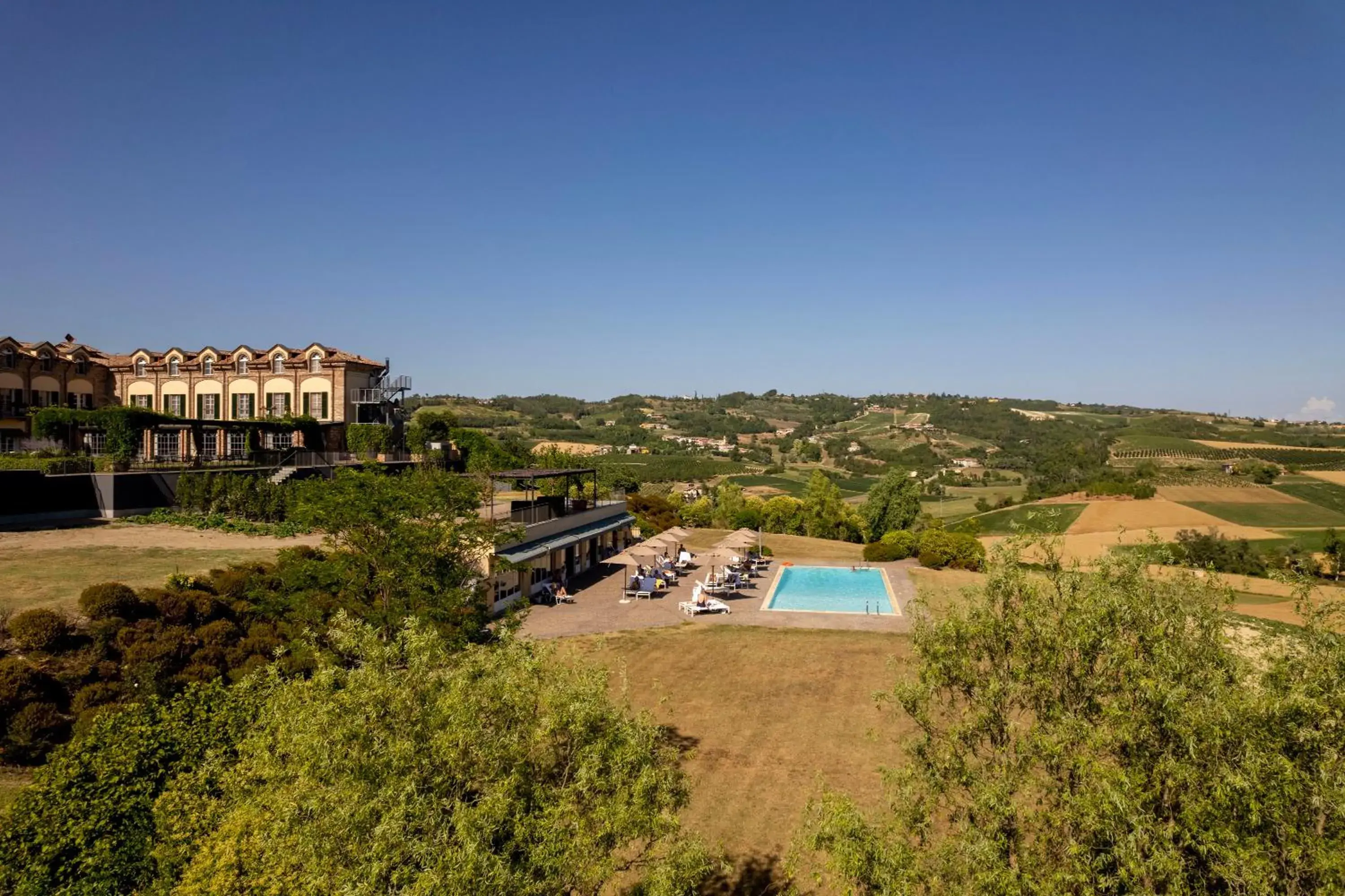 Bird's eye view, Pool View in Spinerola Hotel in Cascina & Restaurant Uvaspina