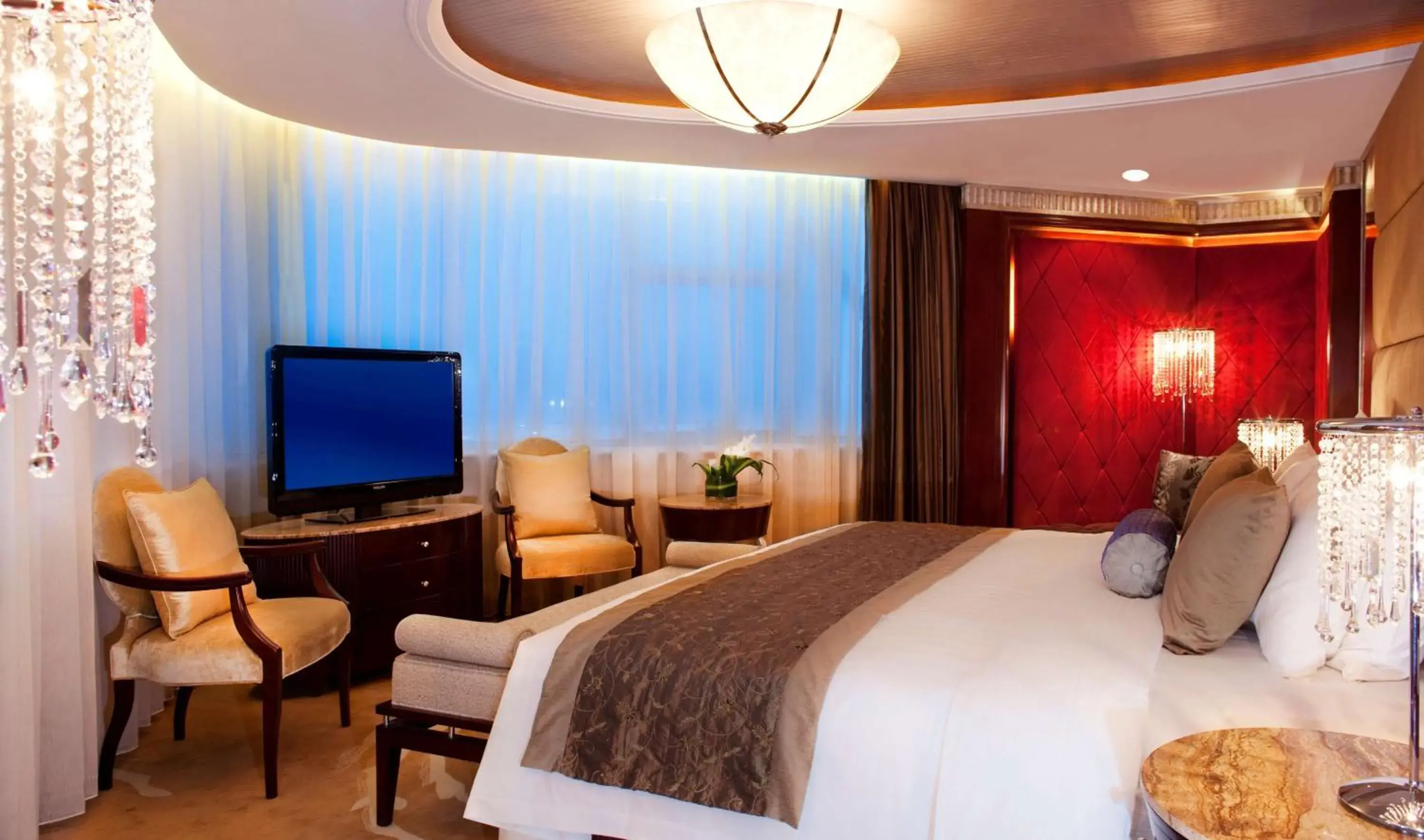 Photo of the whole room, Bed in Radisson Tianjin