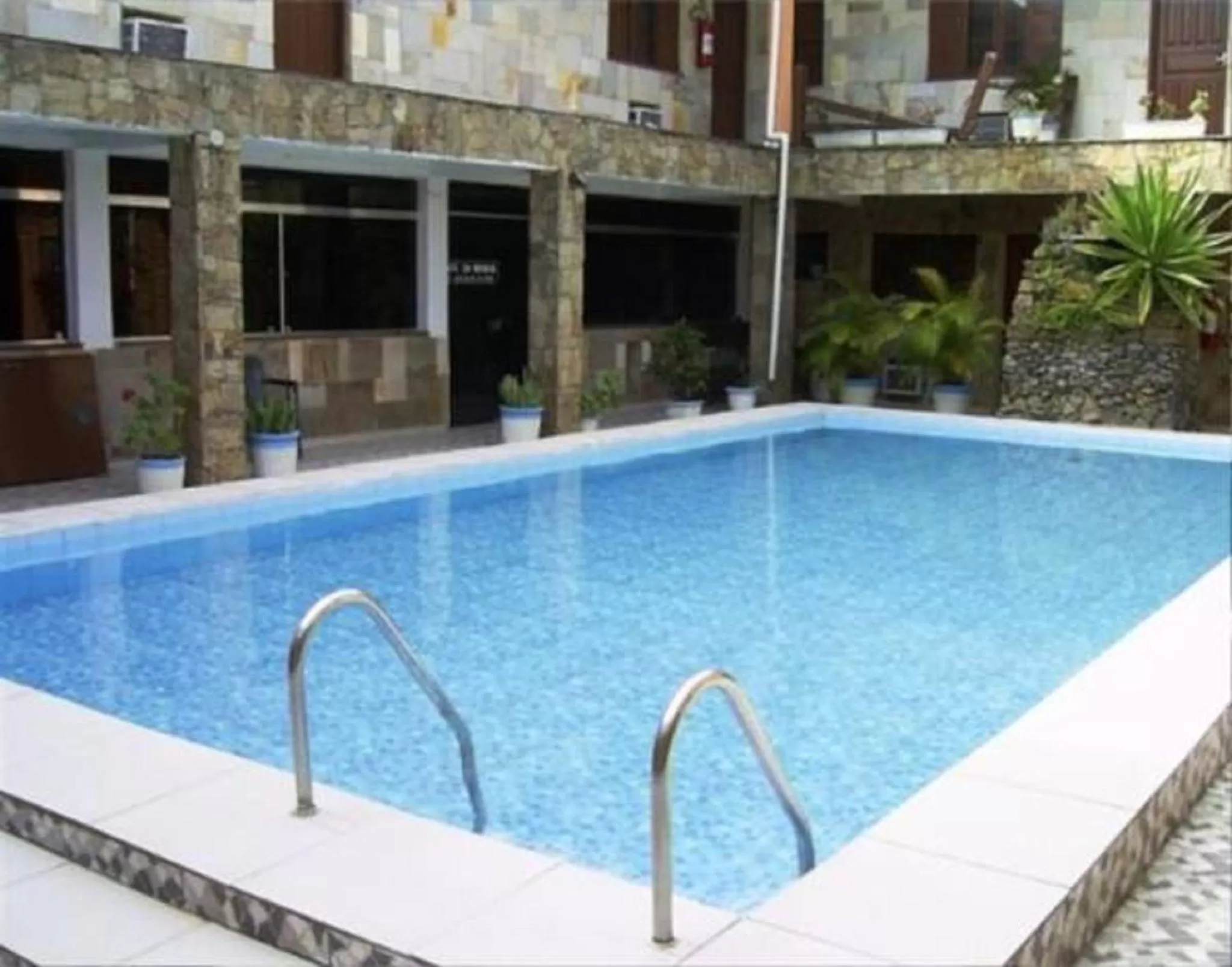 Pool view in Hotel Alaska