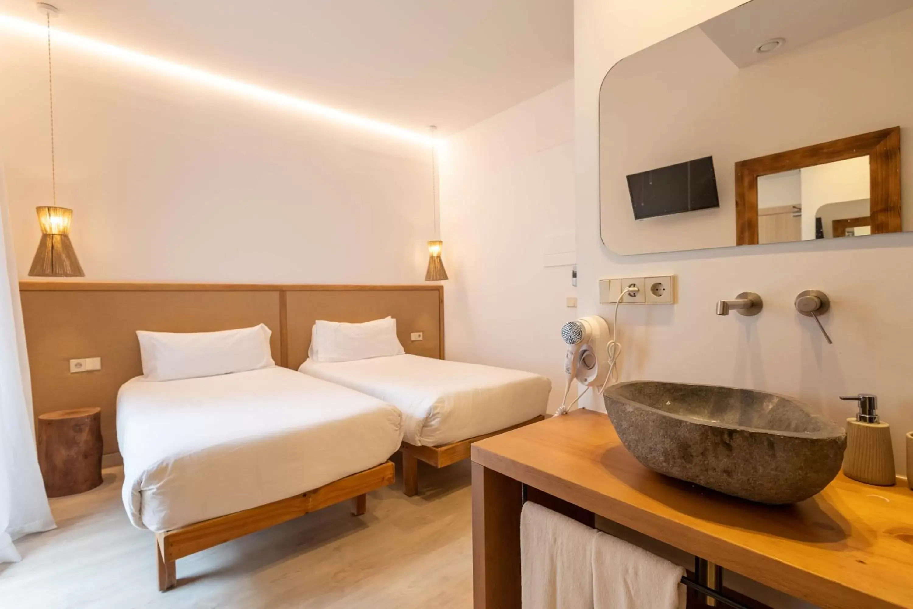 Bedroom, Bathroom in Play Hotel Ibiza - Adults Only