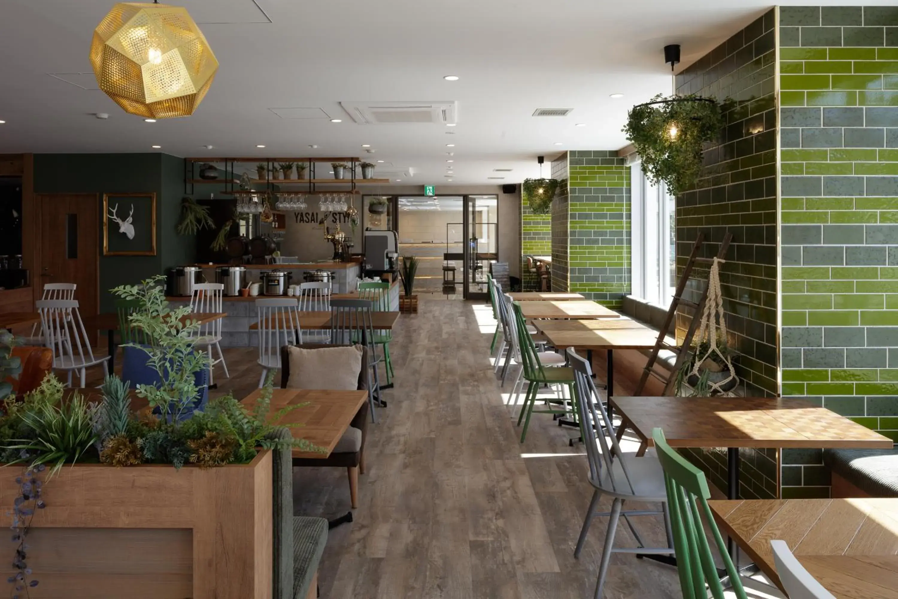 Restaurant/places to eat in Center Hotel Narita2 R51 Restaurant/places to eat in Center Hotel Narita2 R51