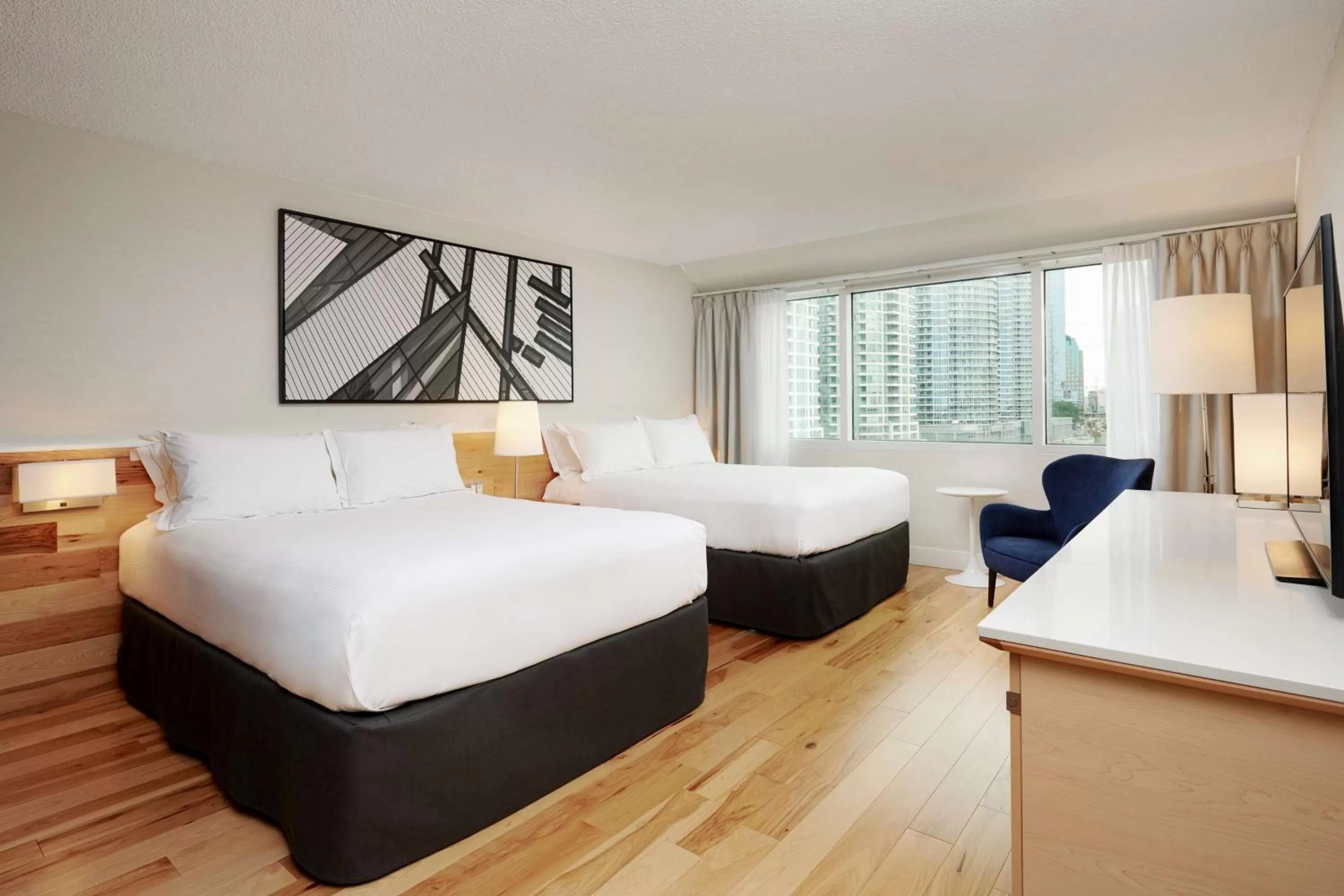 Queen Room with Two Queen Beds in Radisson Blu Toronto Downtown