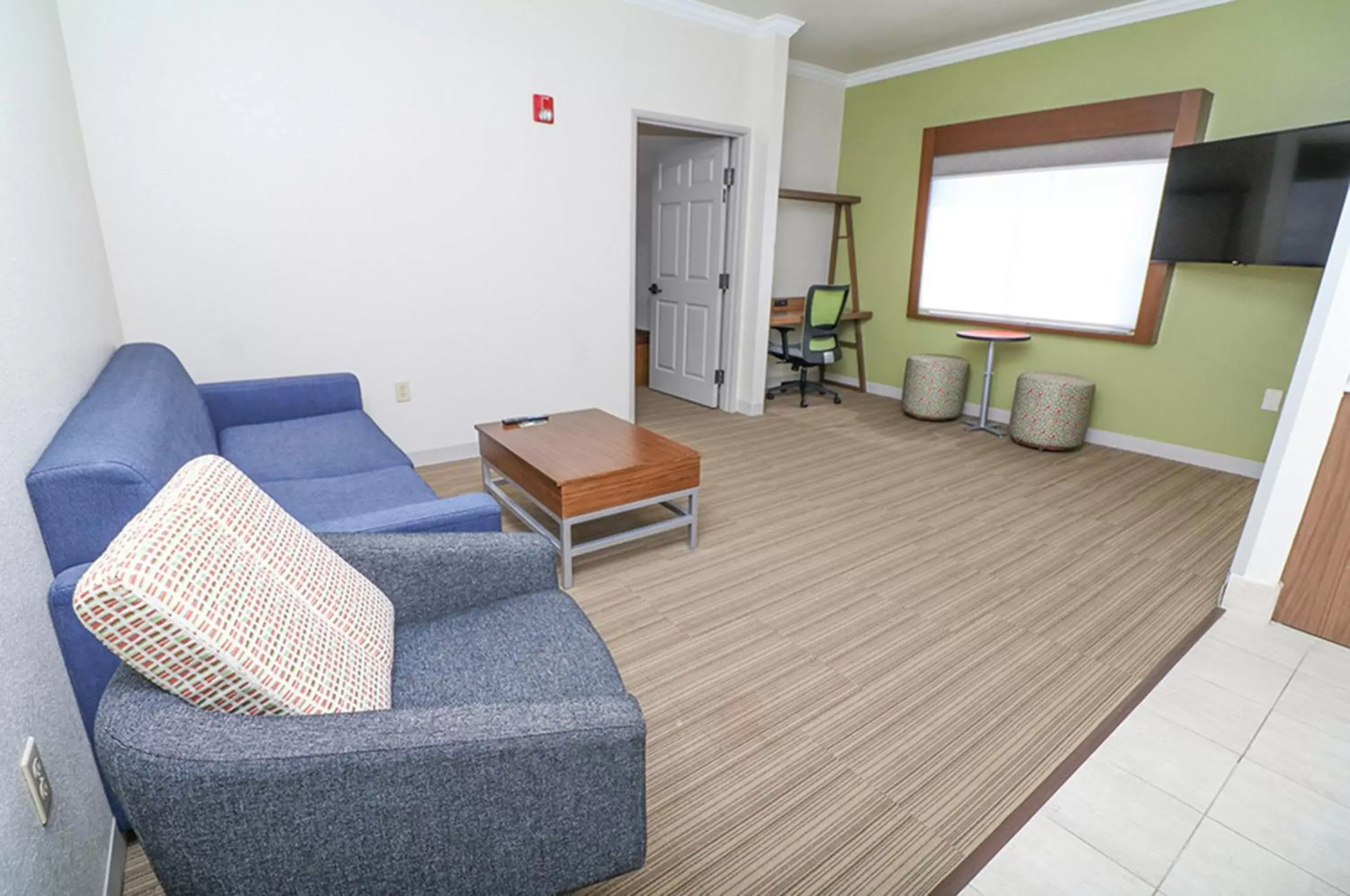 Seating Area in Holiday Inn Express Hotel & Suites Greenville, an IHG Hotel