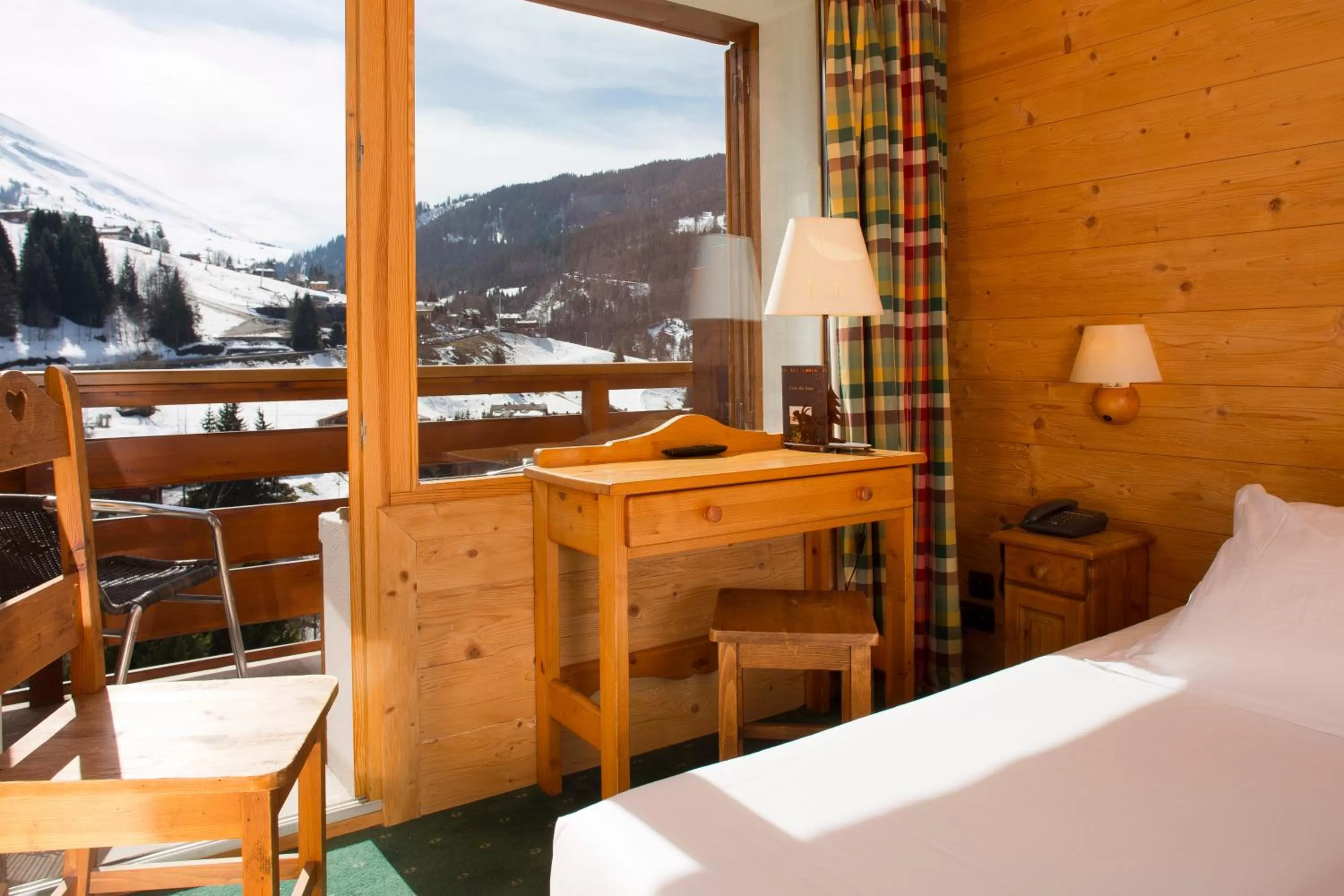 Double or Twin Room with Balcony in Beaulieu