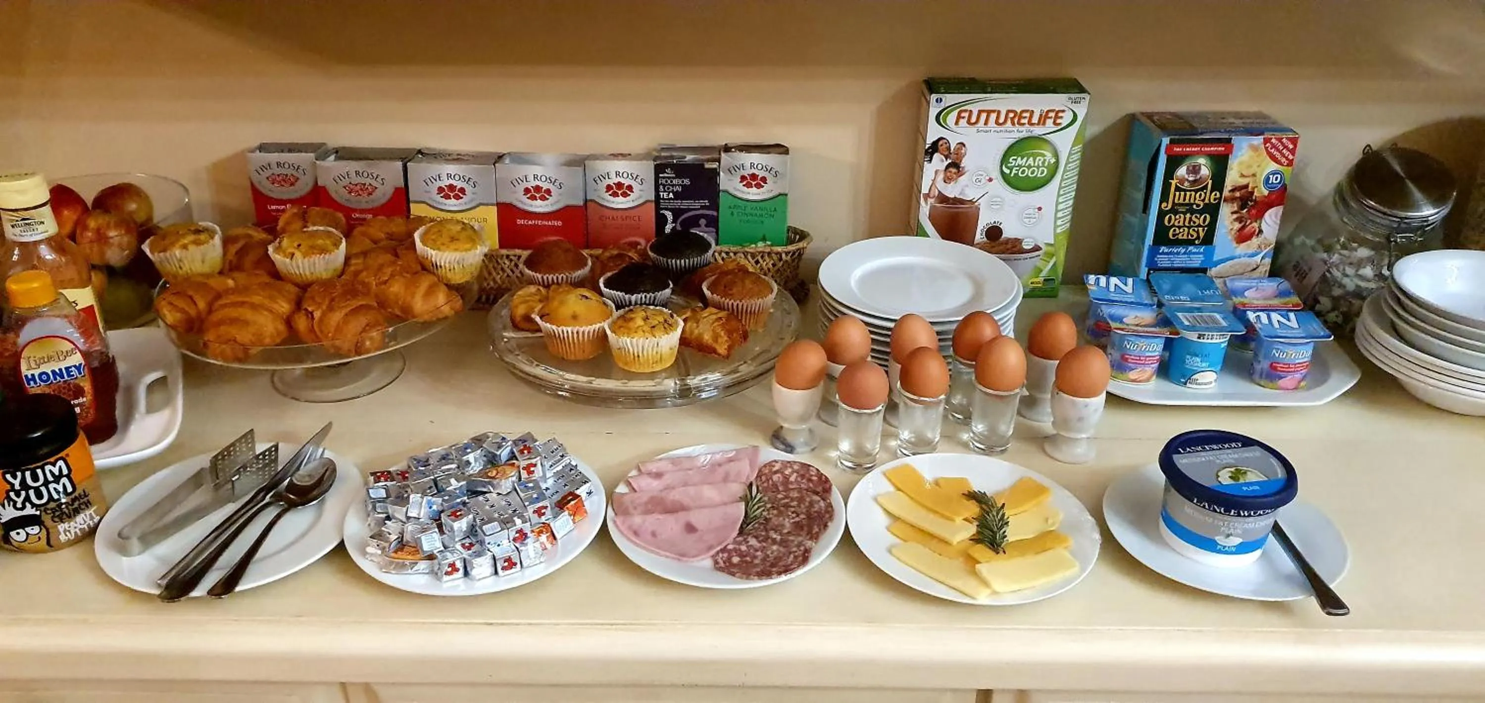 Breakfast in Riversong Guest House